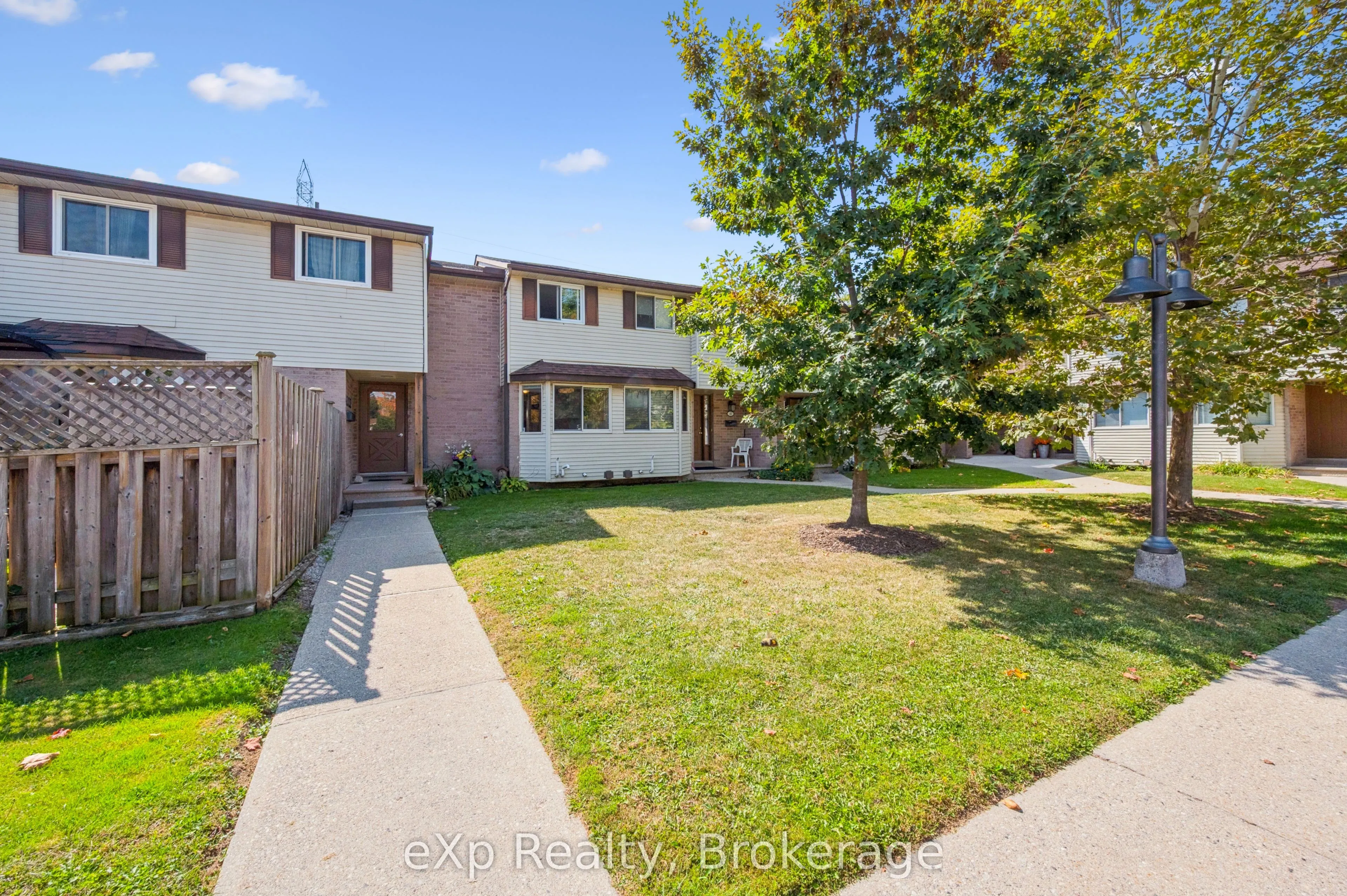 40 Silvercreek Parkway N #44