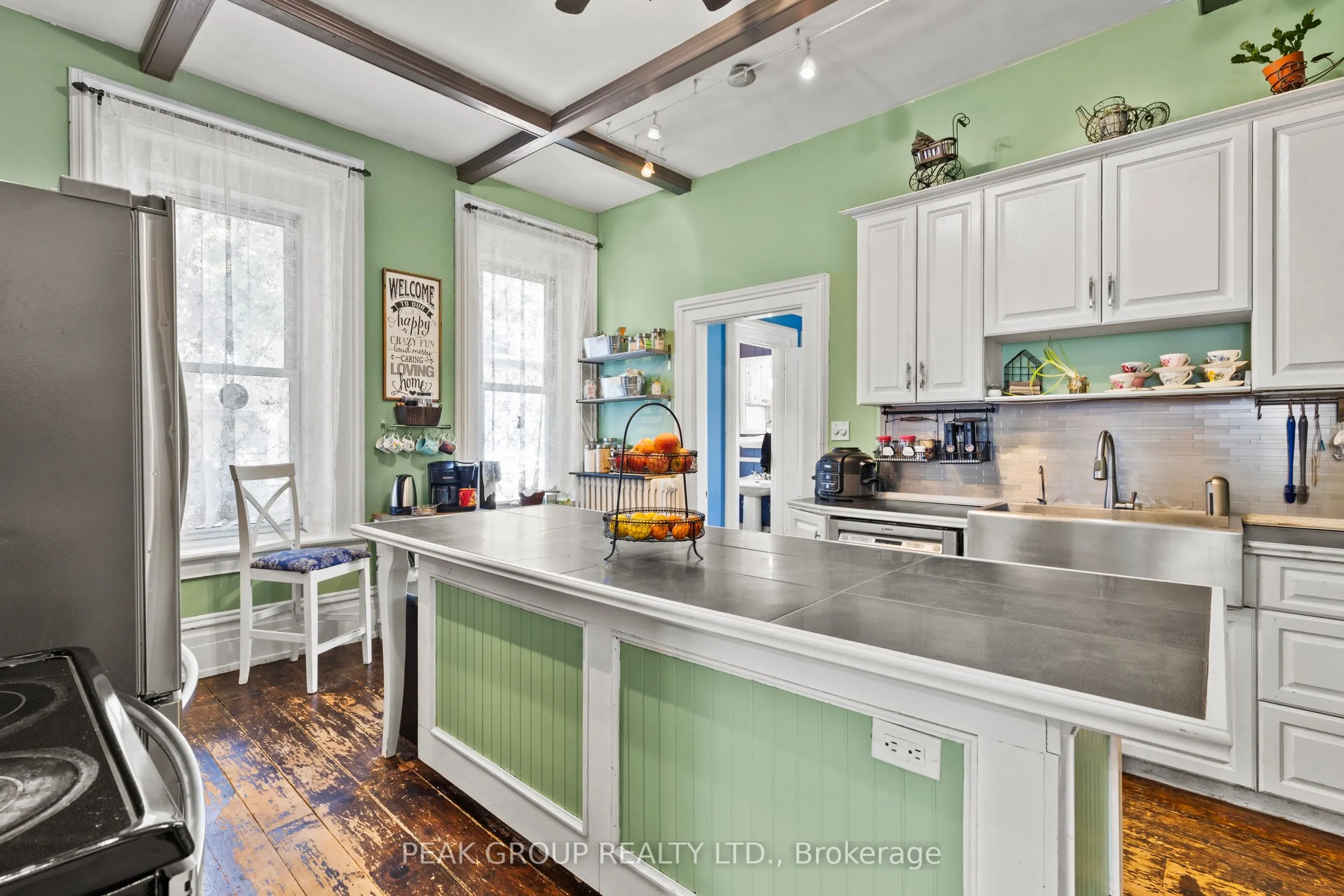 171 Killaly Street W