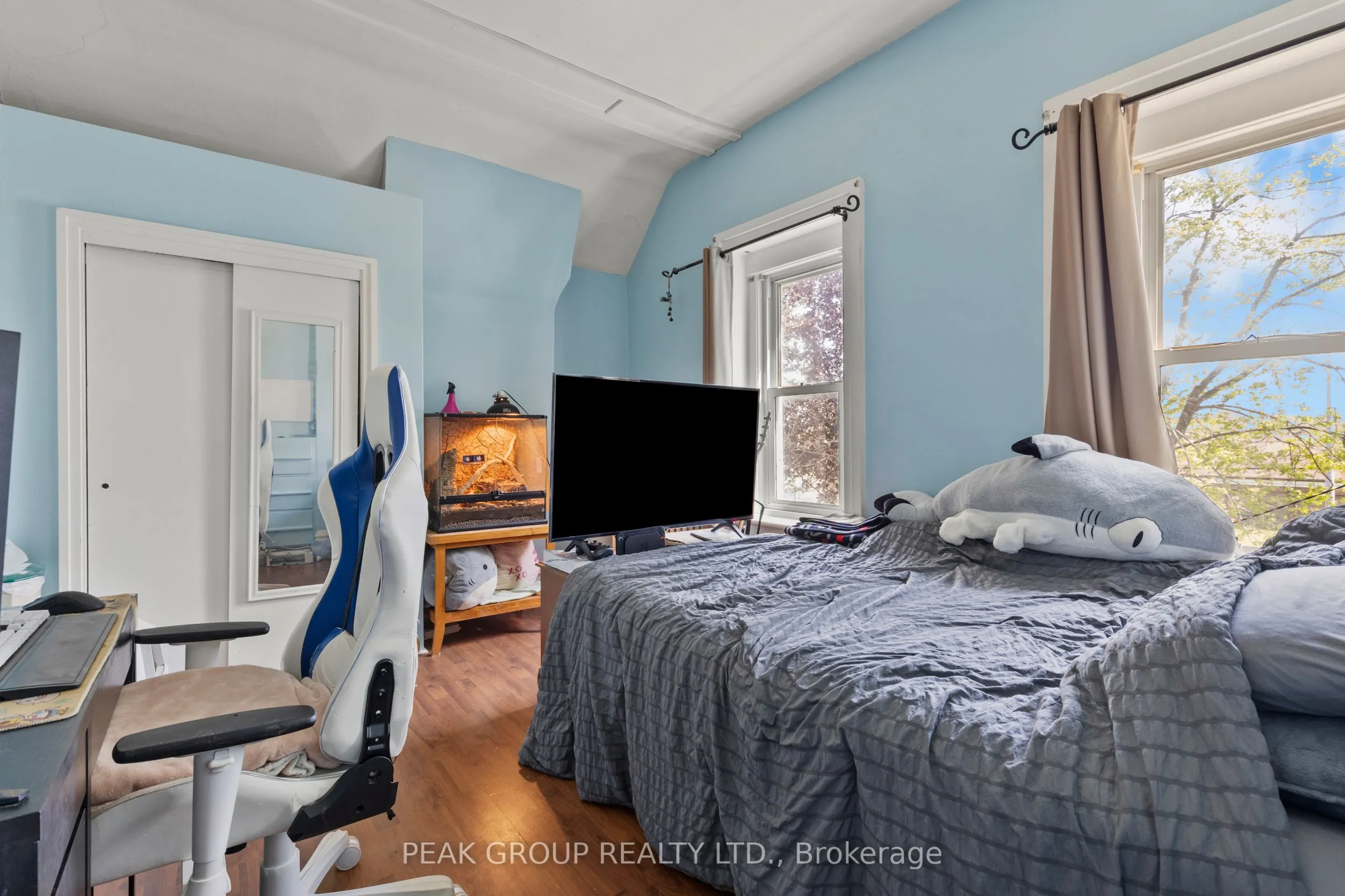 171 Killaly Street W