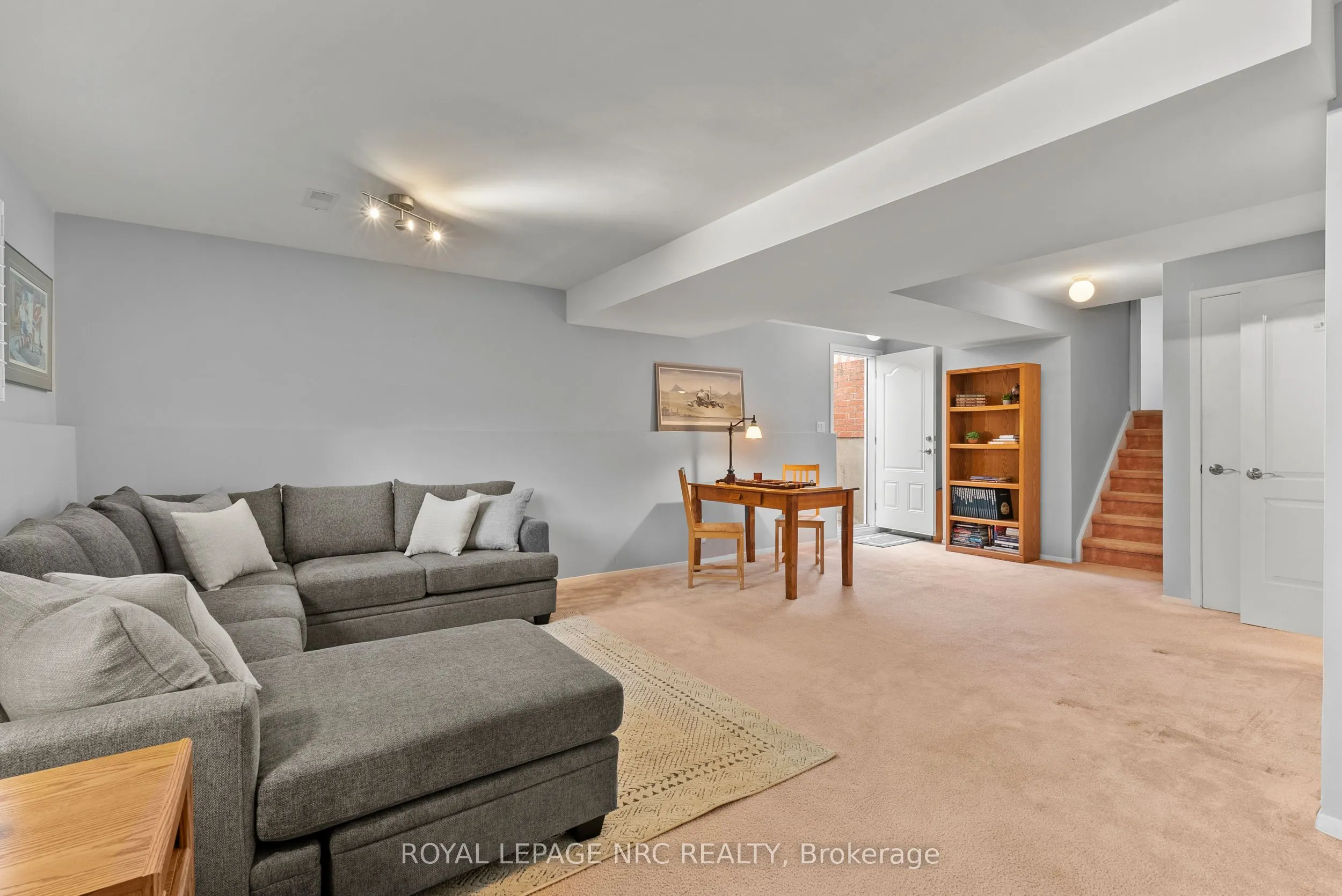 89 Stoney Brook Crescent