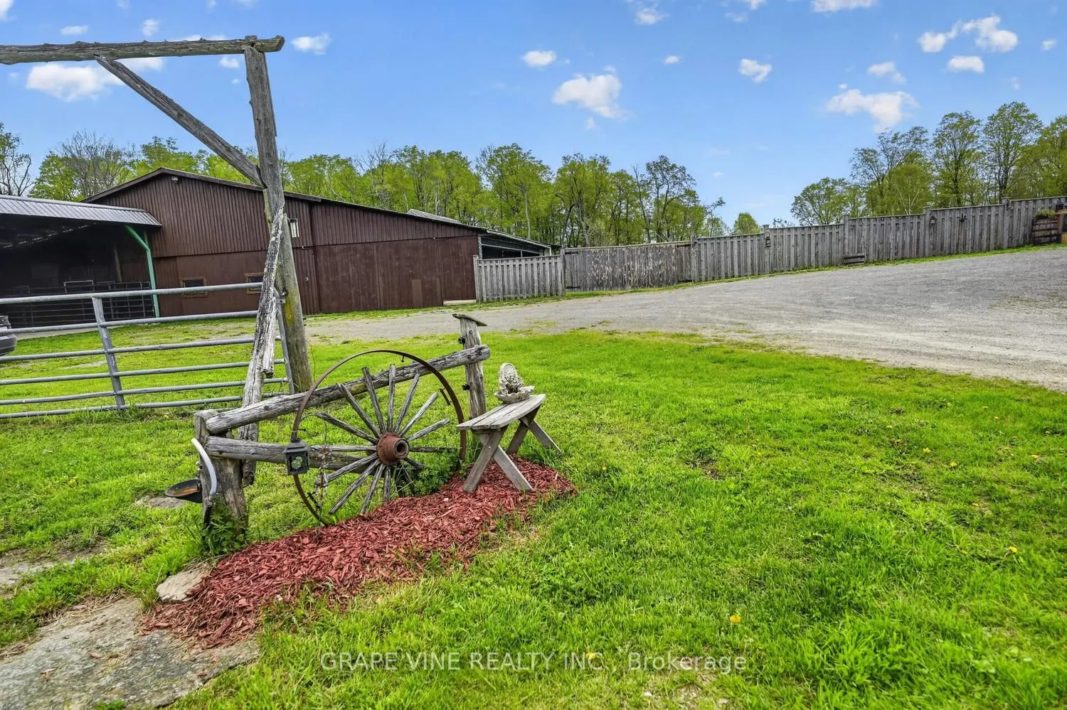 842 Port Elmsley Road