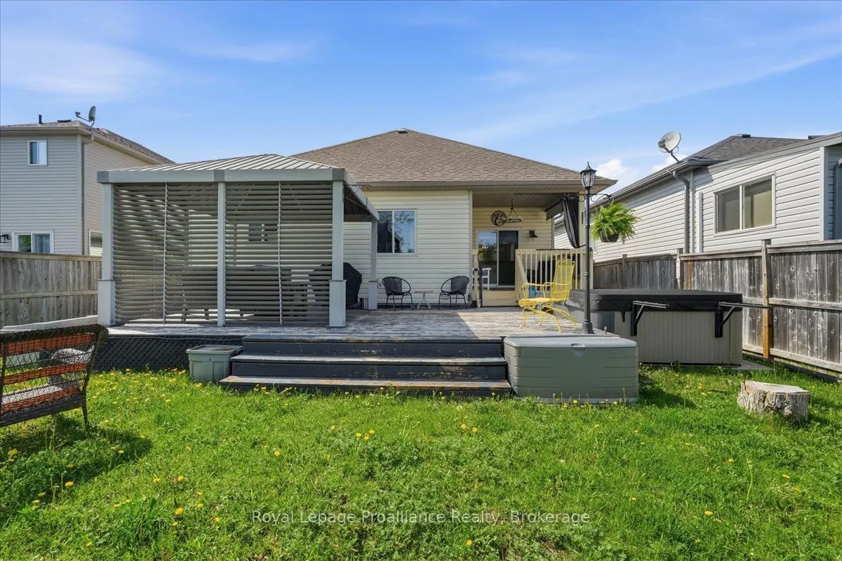 340 Cannifton Road N