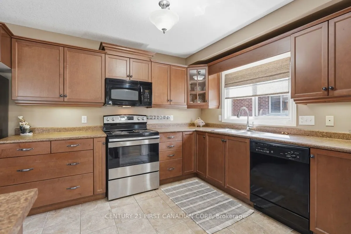 30 Pear Tree Avenue