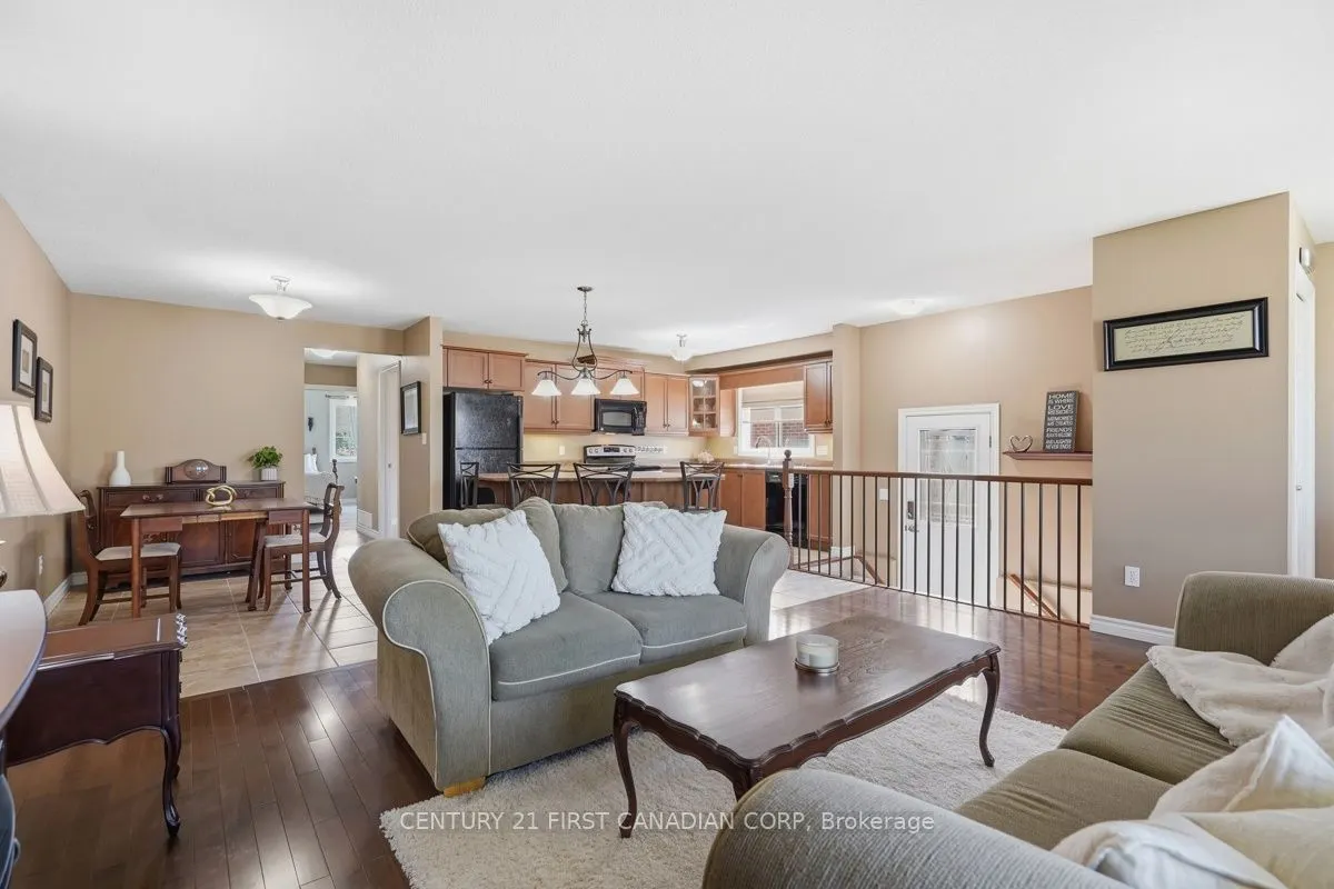 30 Pear Tree Avenue