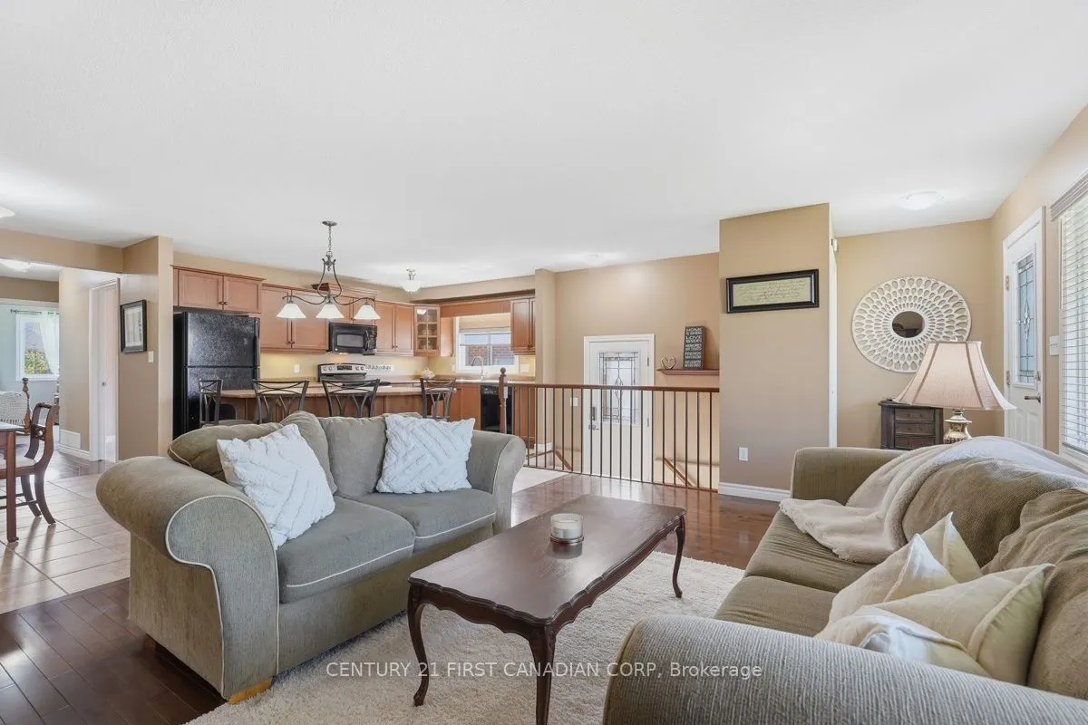 30 Pear Tree Avenue