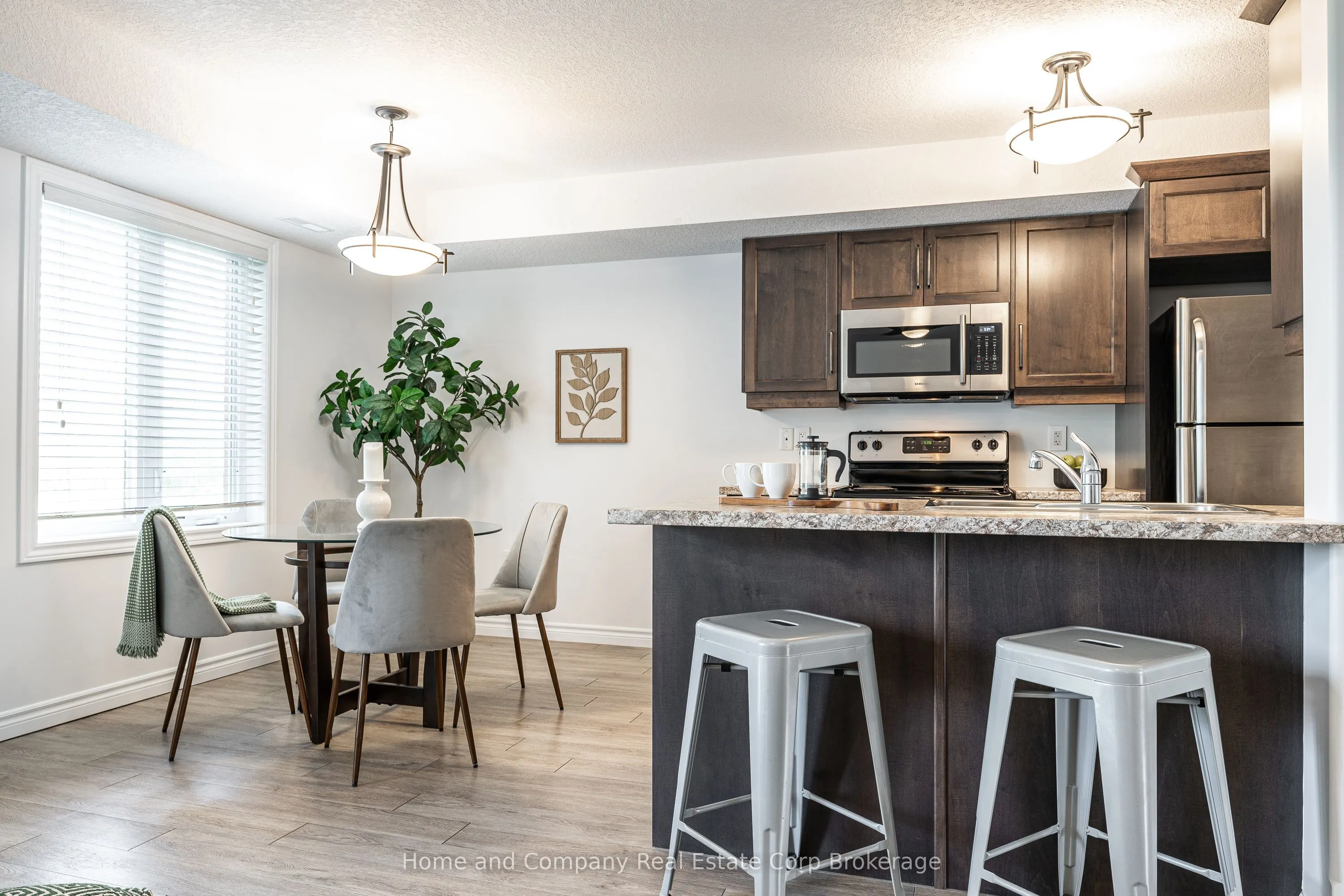 148 Borden Street #4