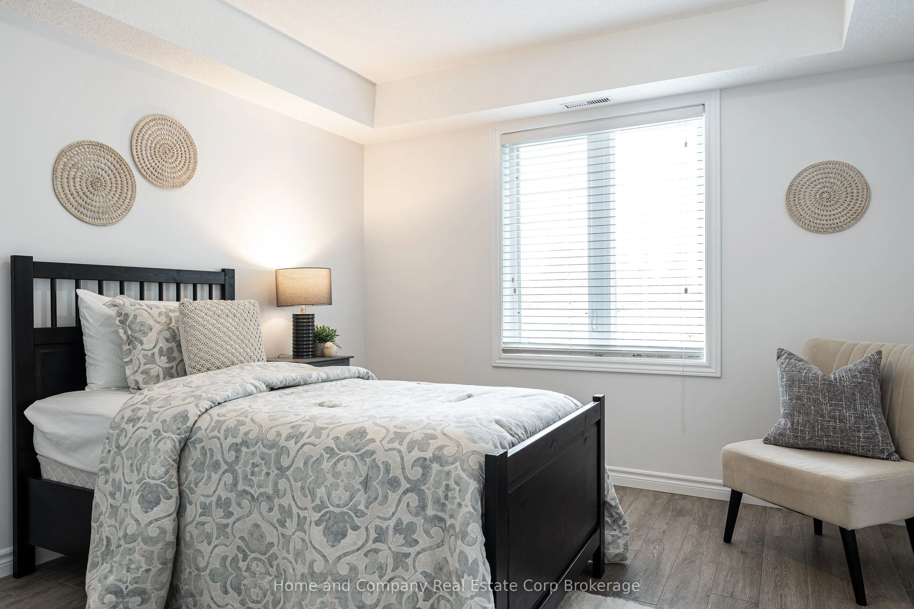 148 Borden Street #4
