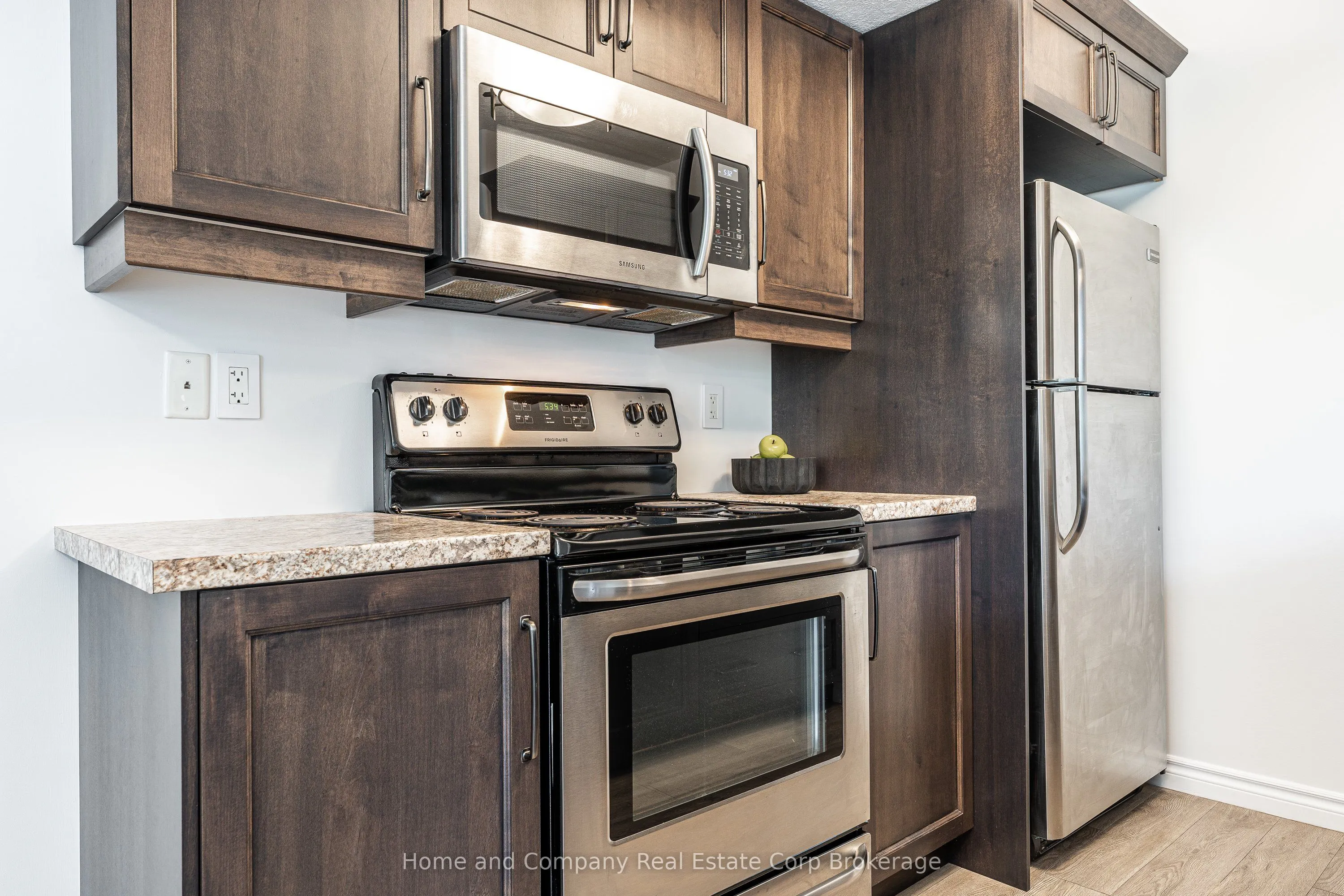 148 Borden Street #4