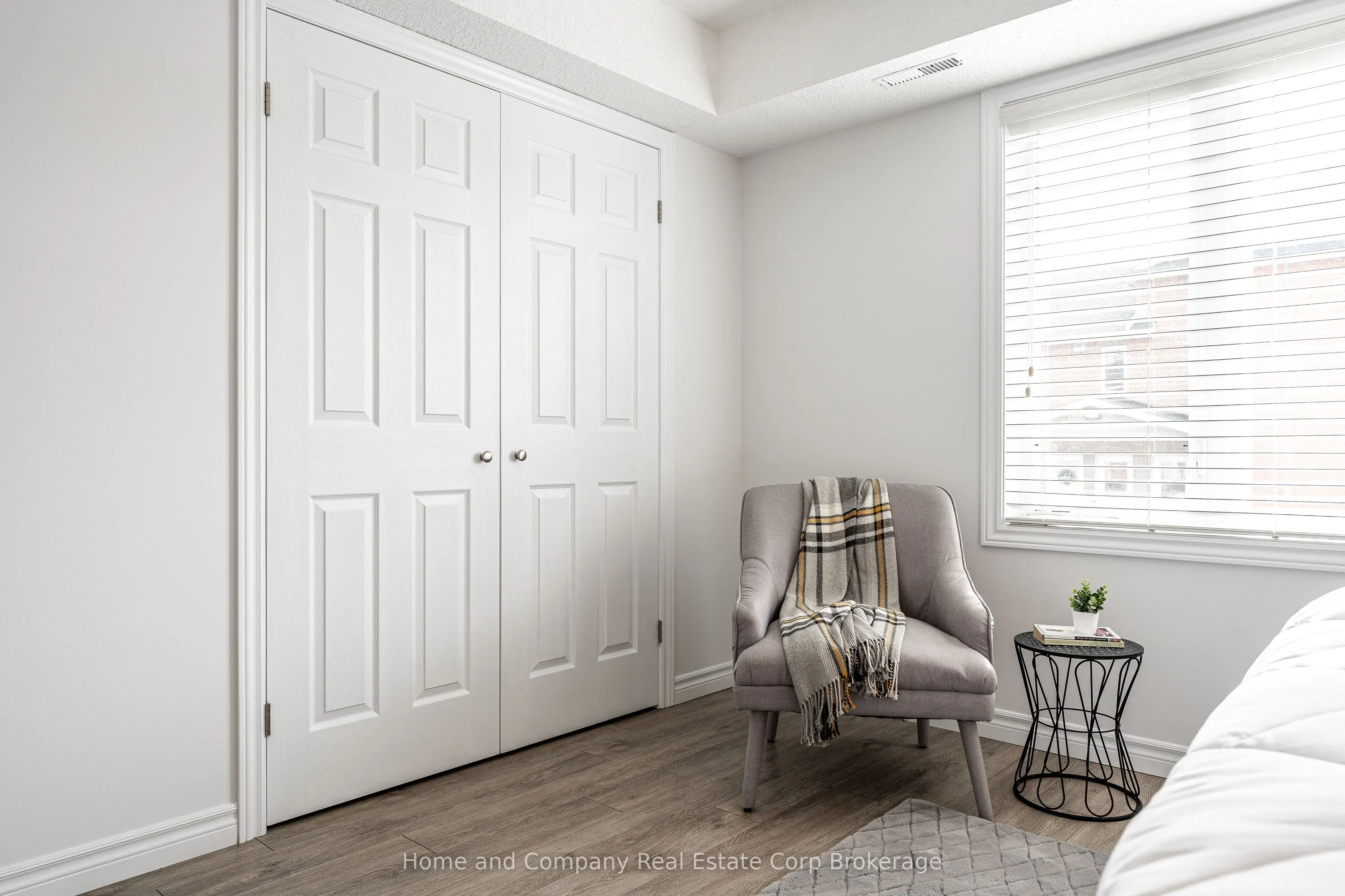 148 Borden Street #4