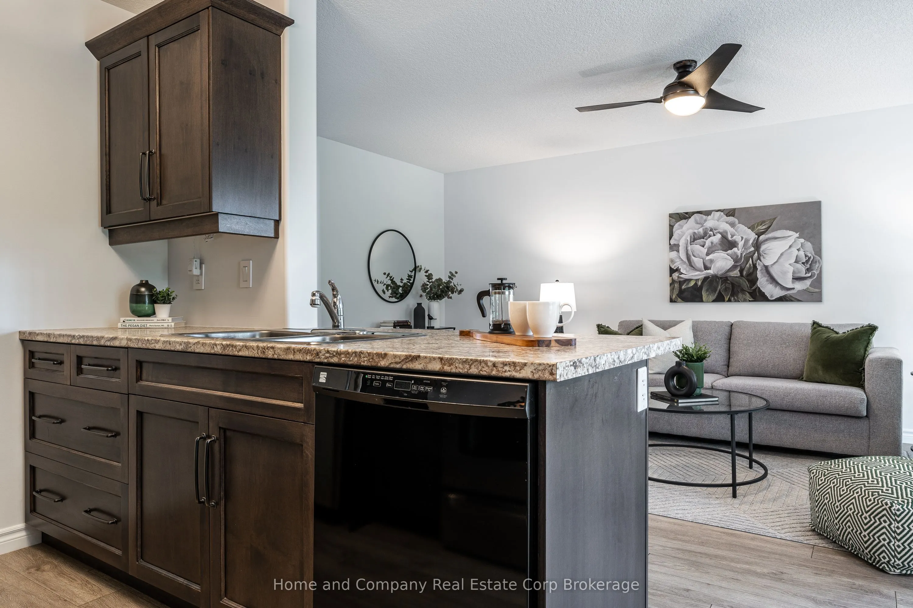 148 Borden Street #4