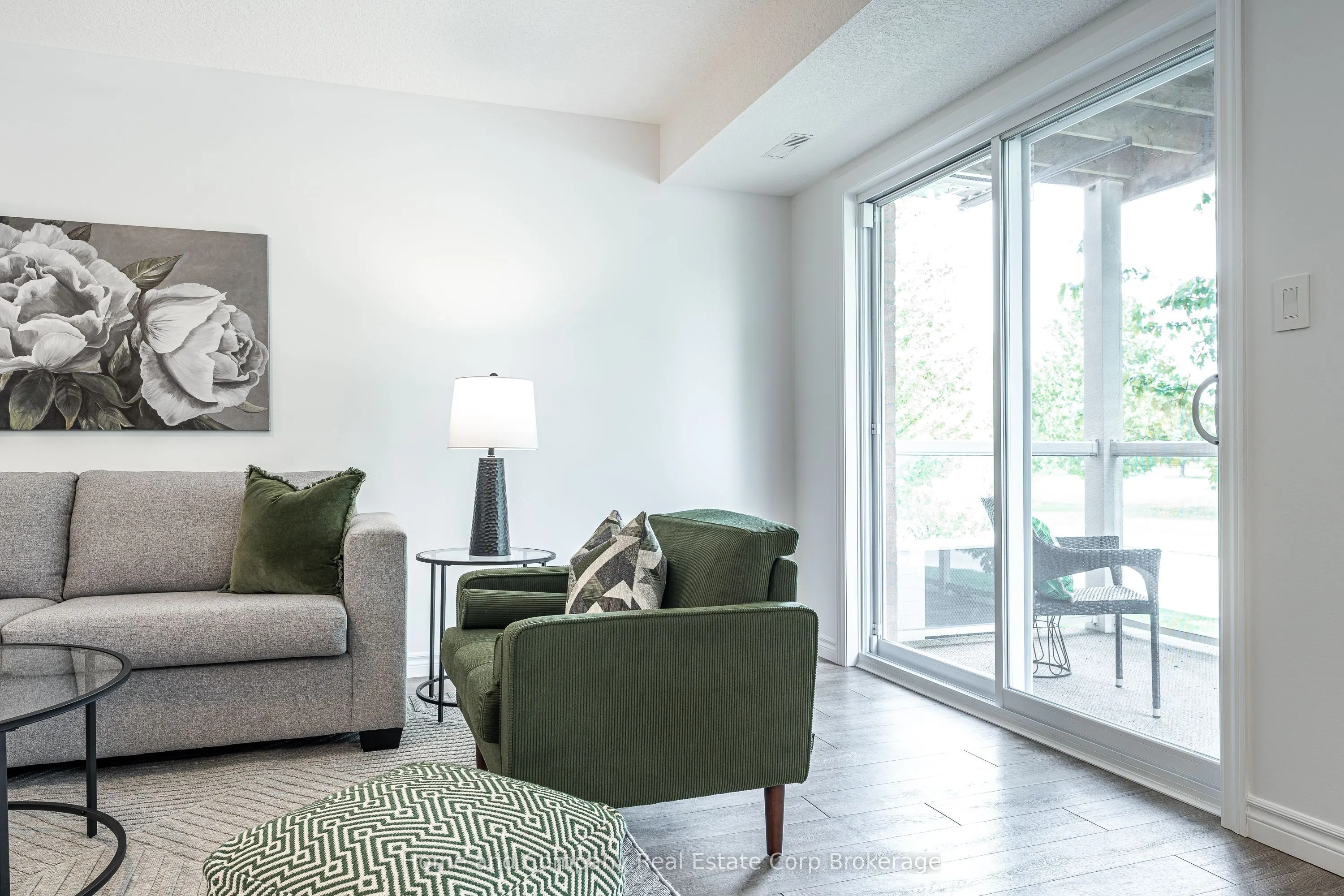 148 Borden Street #4