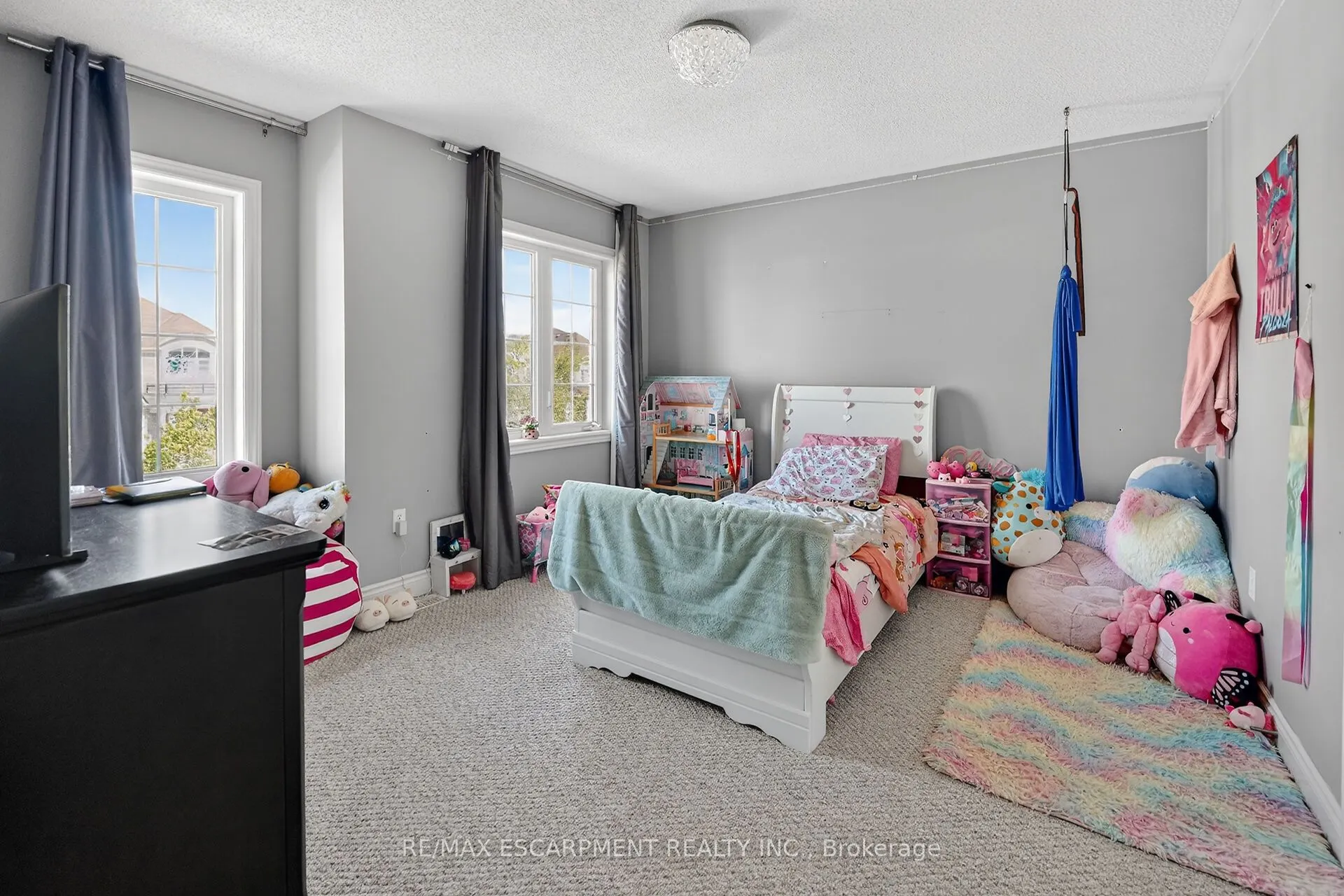 82 Chaumont Drive
