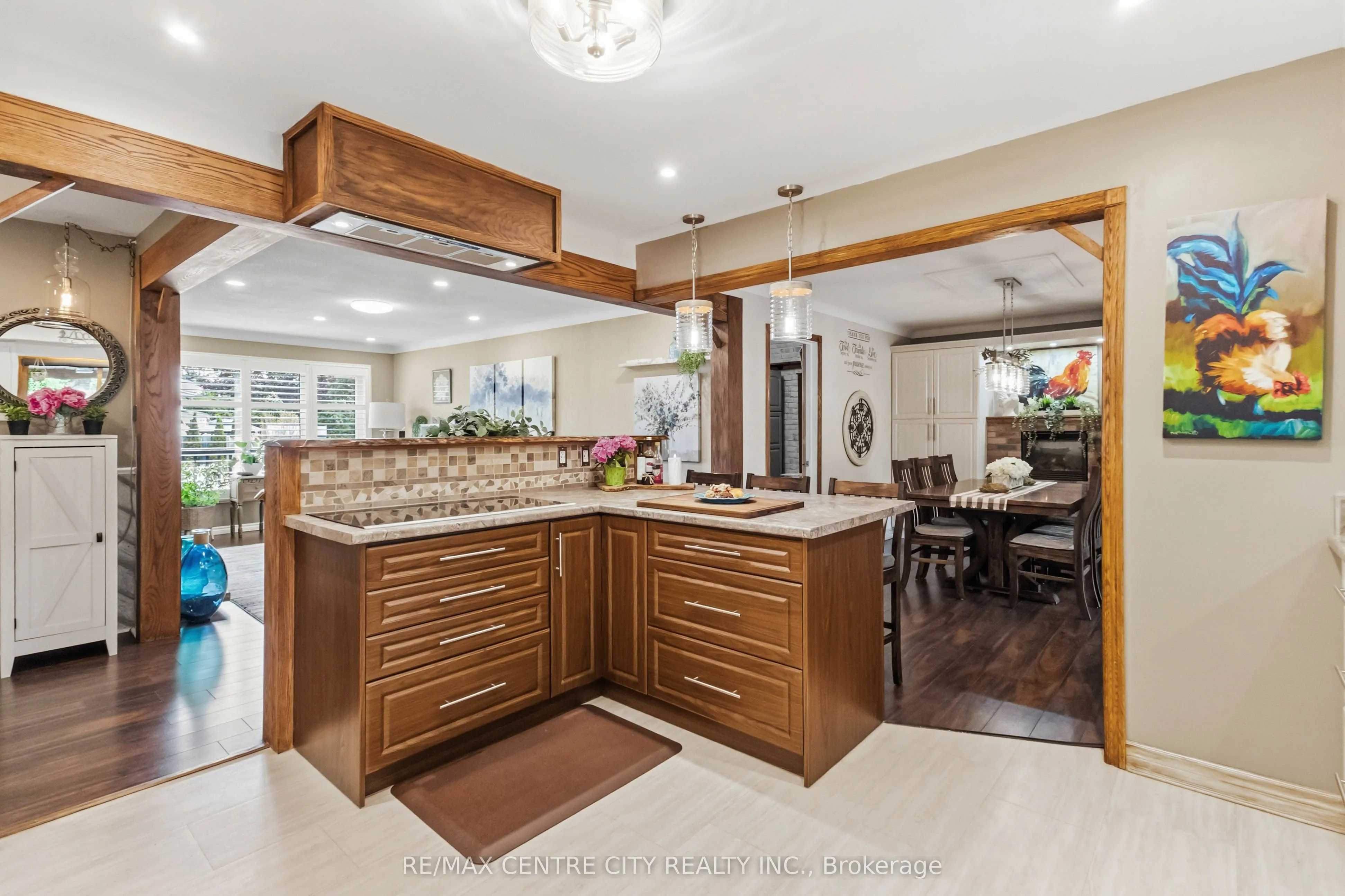 70 Brentwood Crescent