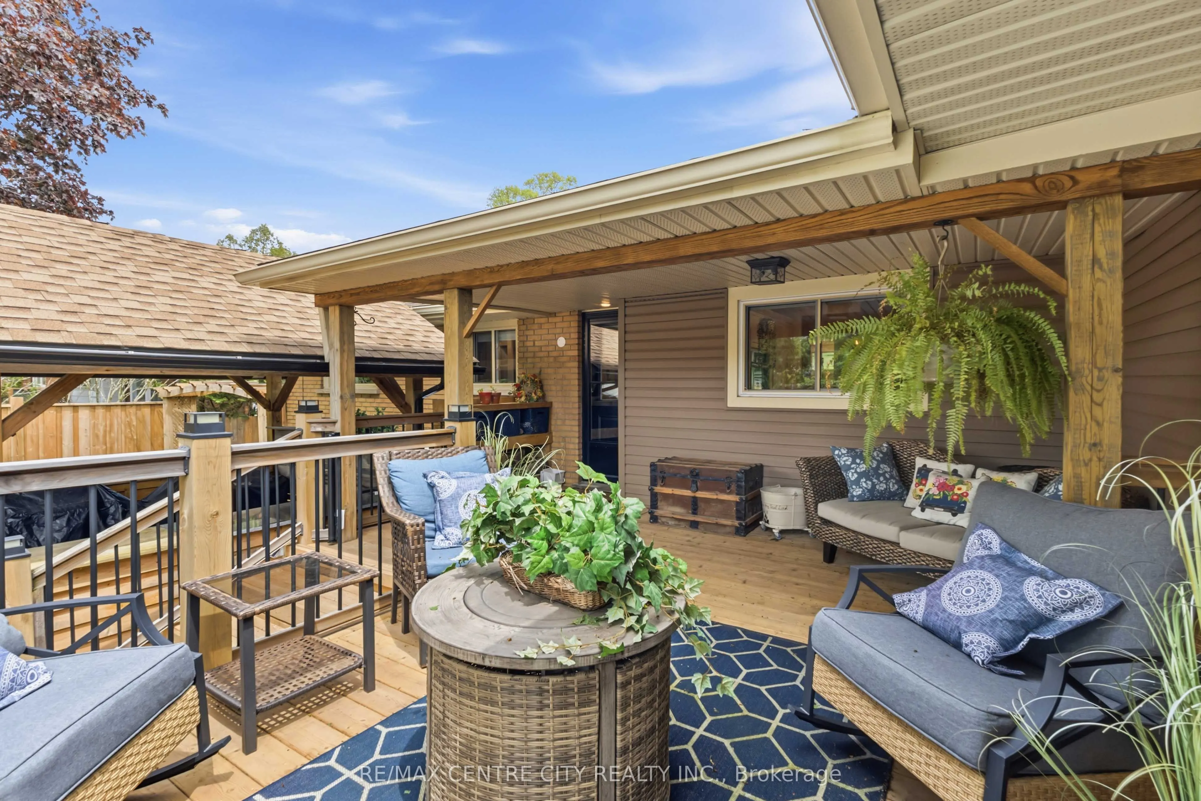 70 Brentwood Crescent