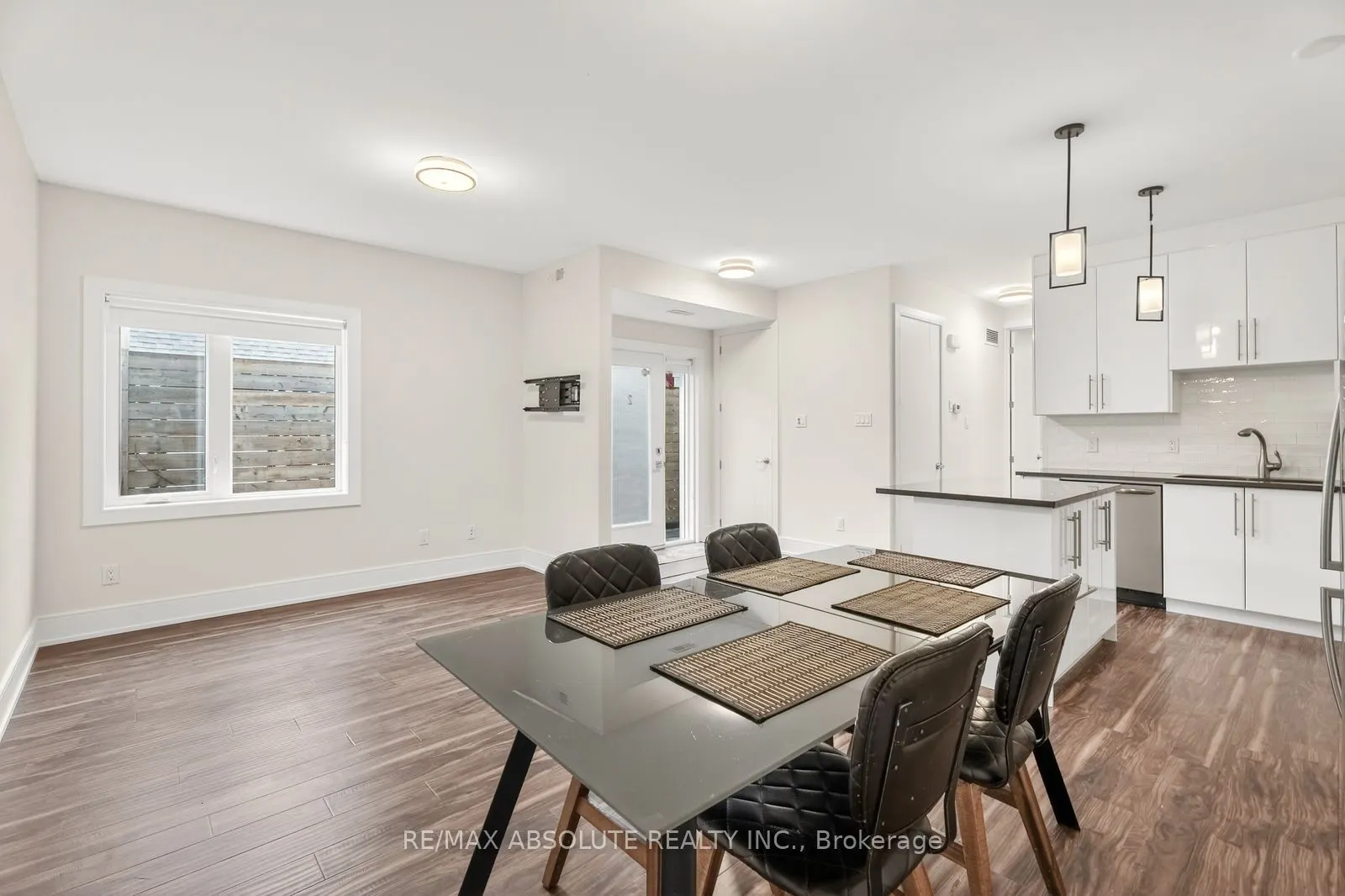 246 Westhaven Crescent