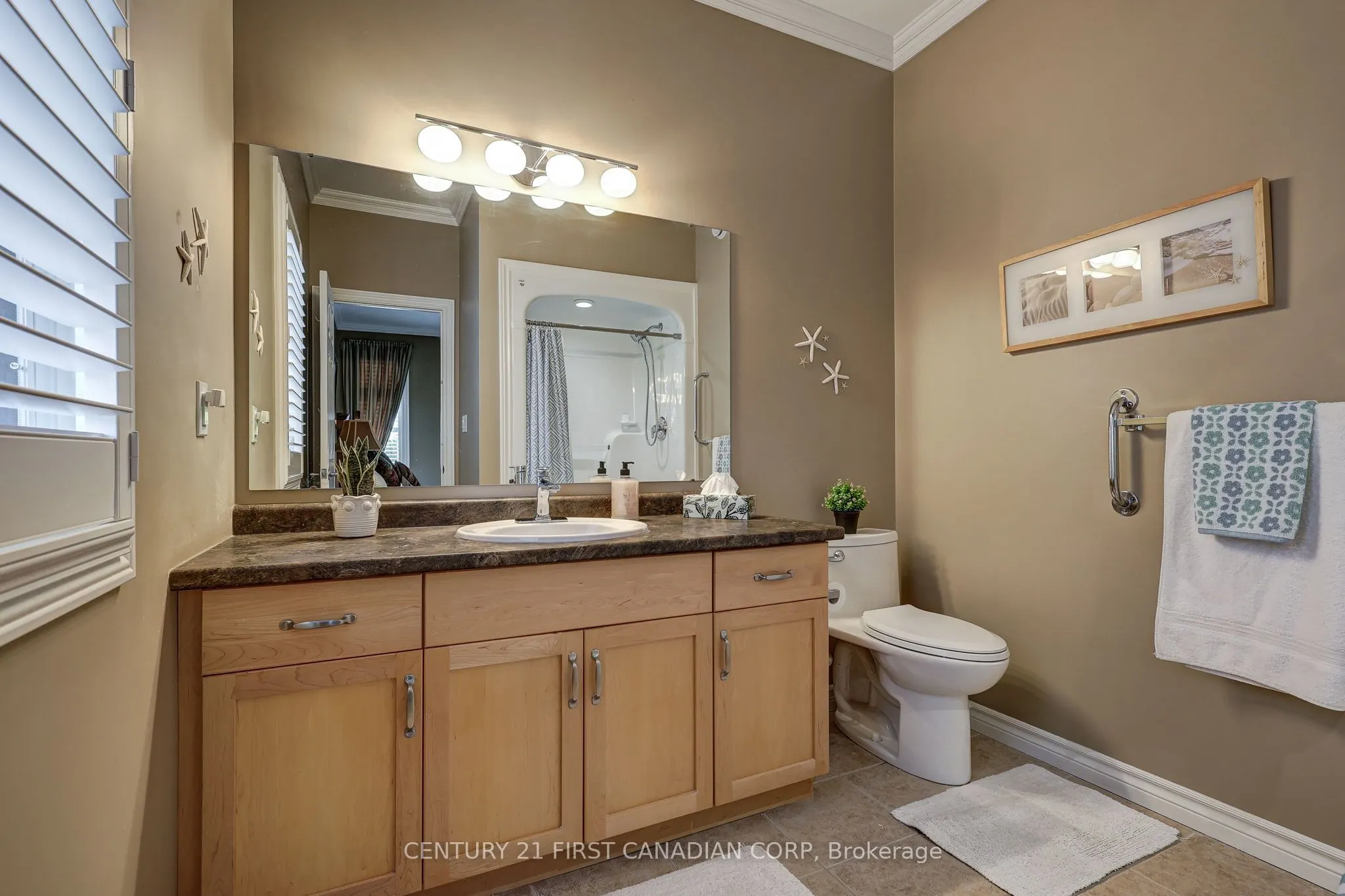 101 Southgate Parkway #11