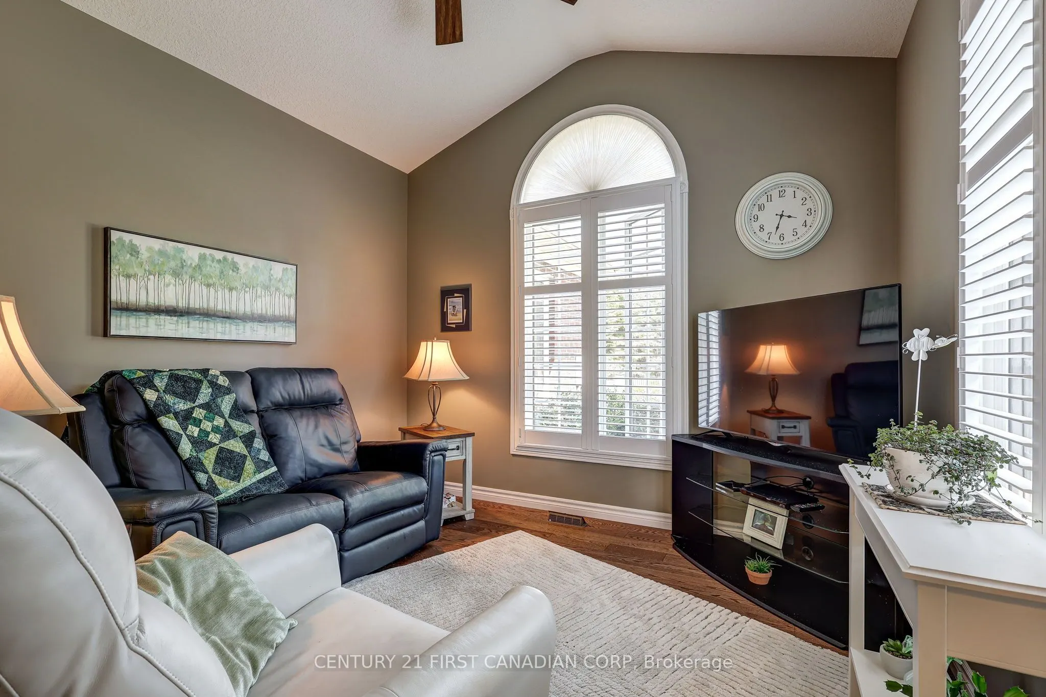 101 Southgate Parkway #11