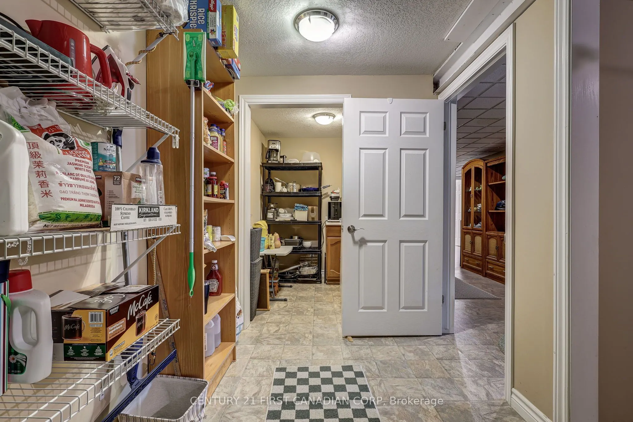 101 Southgate Parkway #11