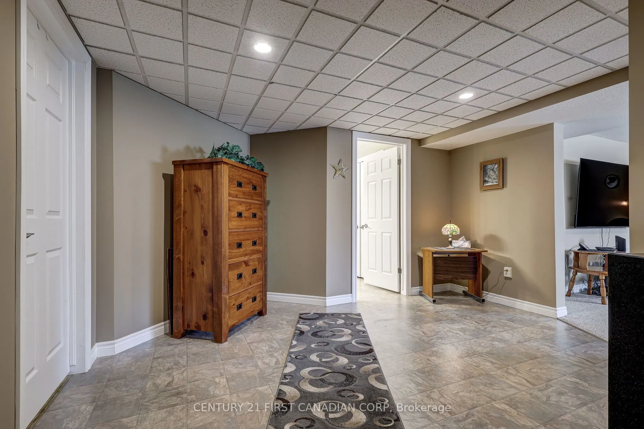 101 Southgate Parkway #11