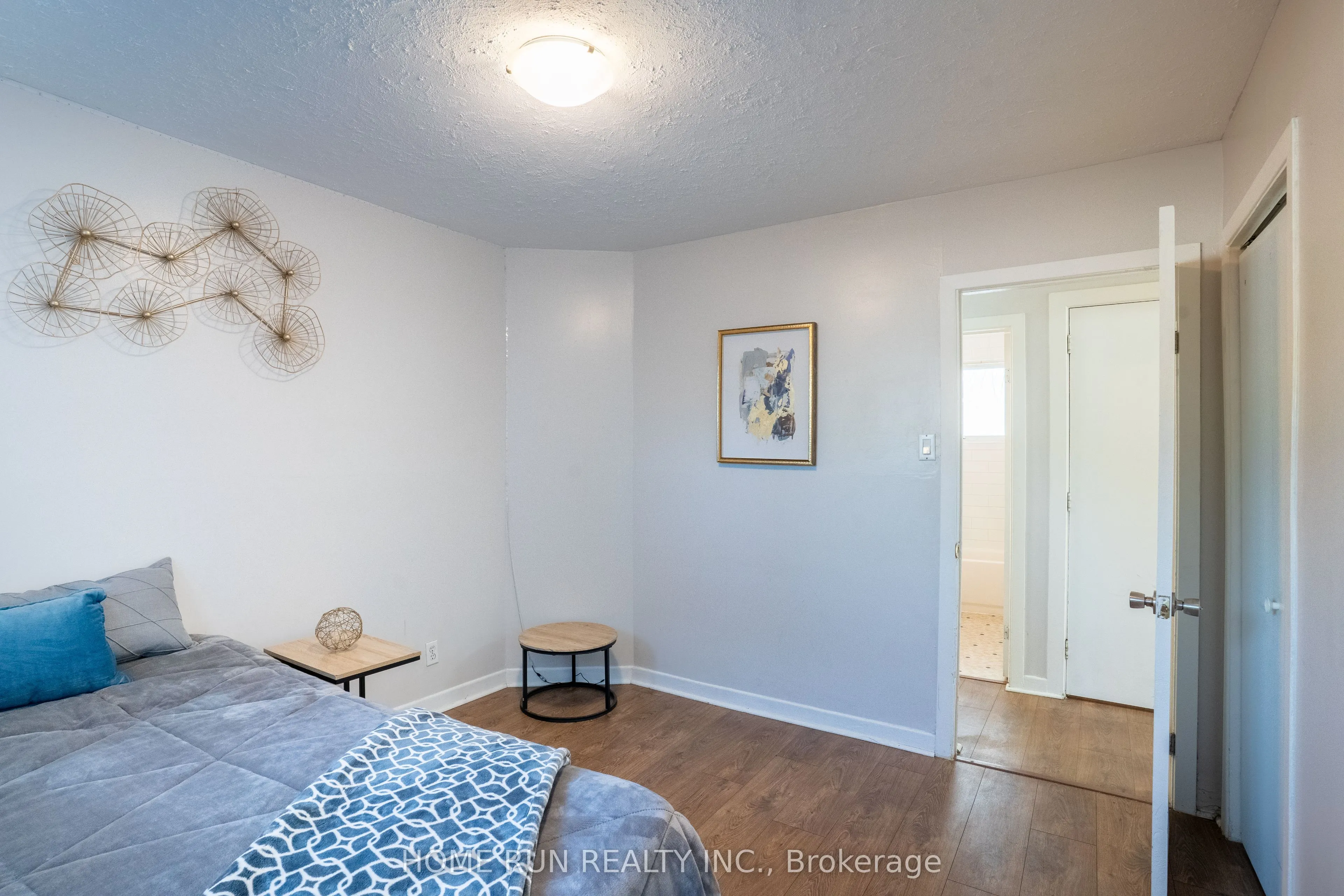 313 Savard Avenue