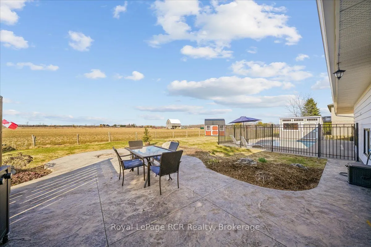 883 30th Street W