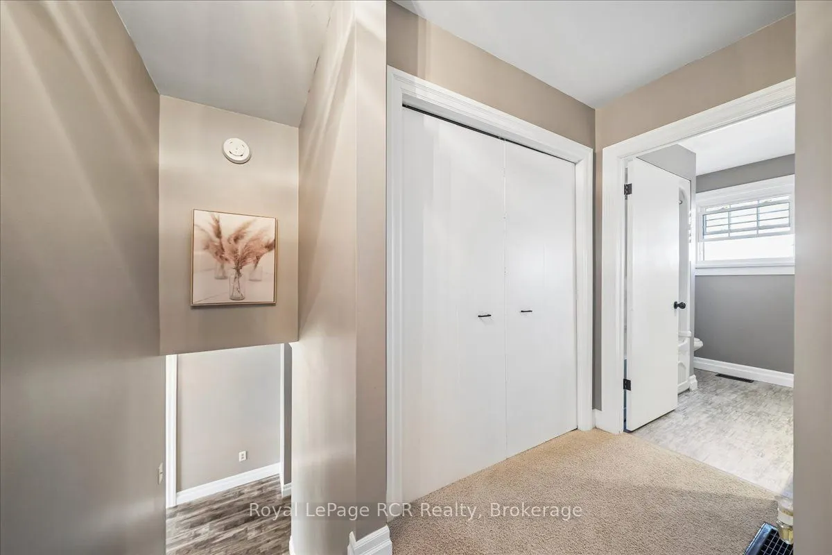 883 30th Street W