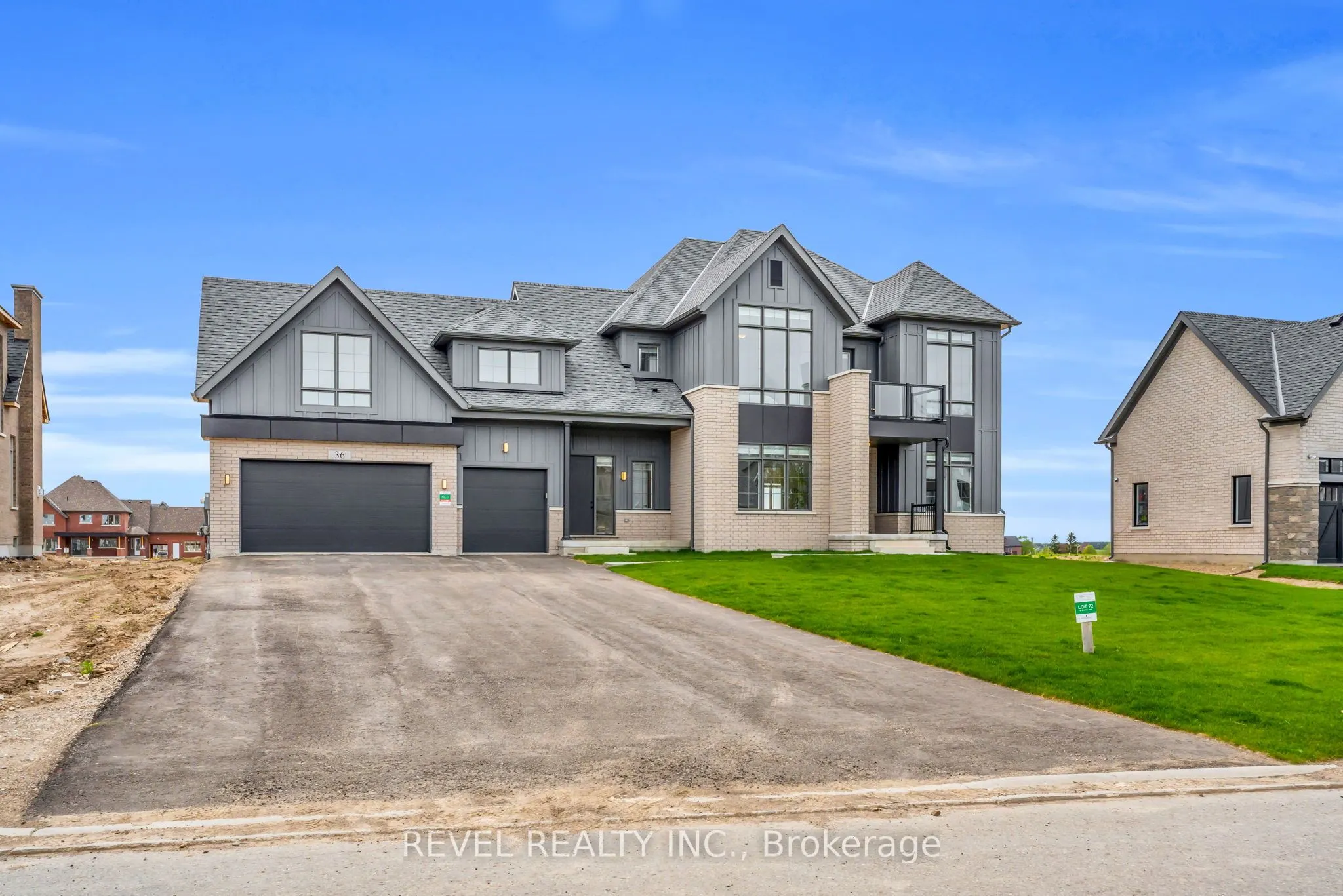 36 Ewing Way