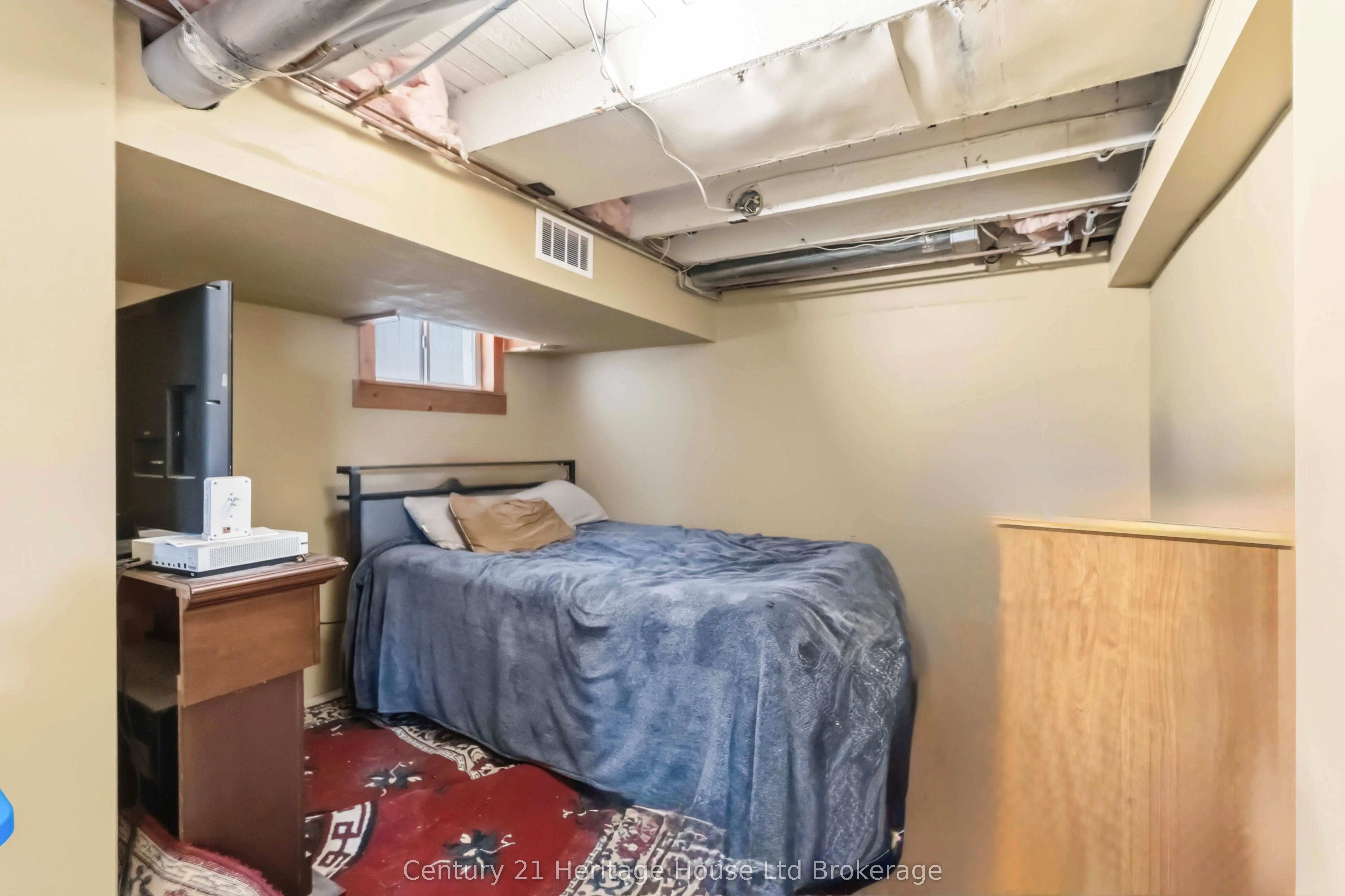 34 Humboldt Parkway