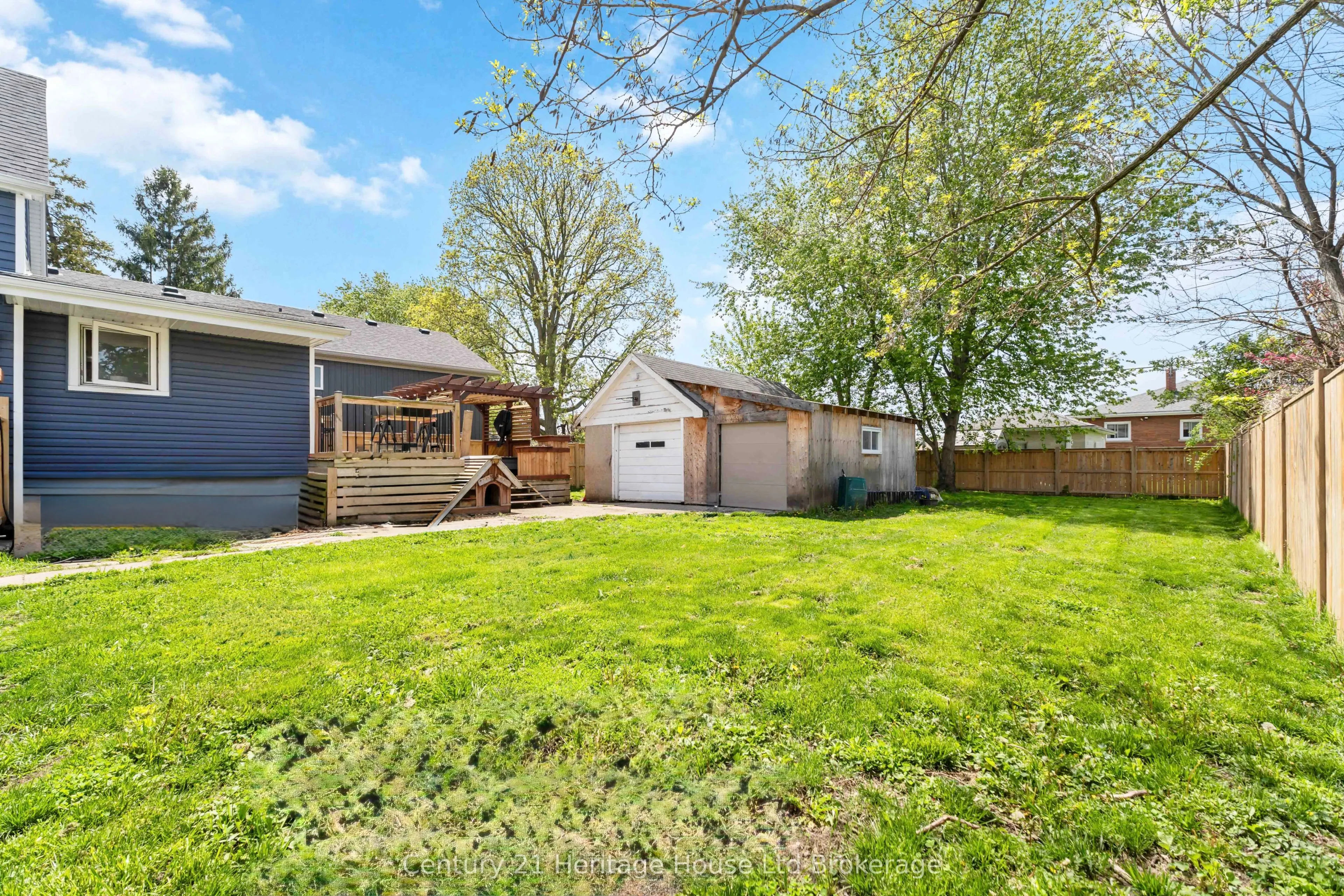 34 Humboldt Parkway