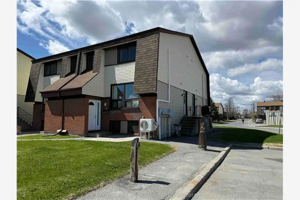 23A Woodvale Green