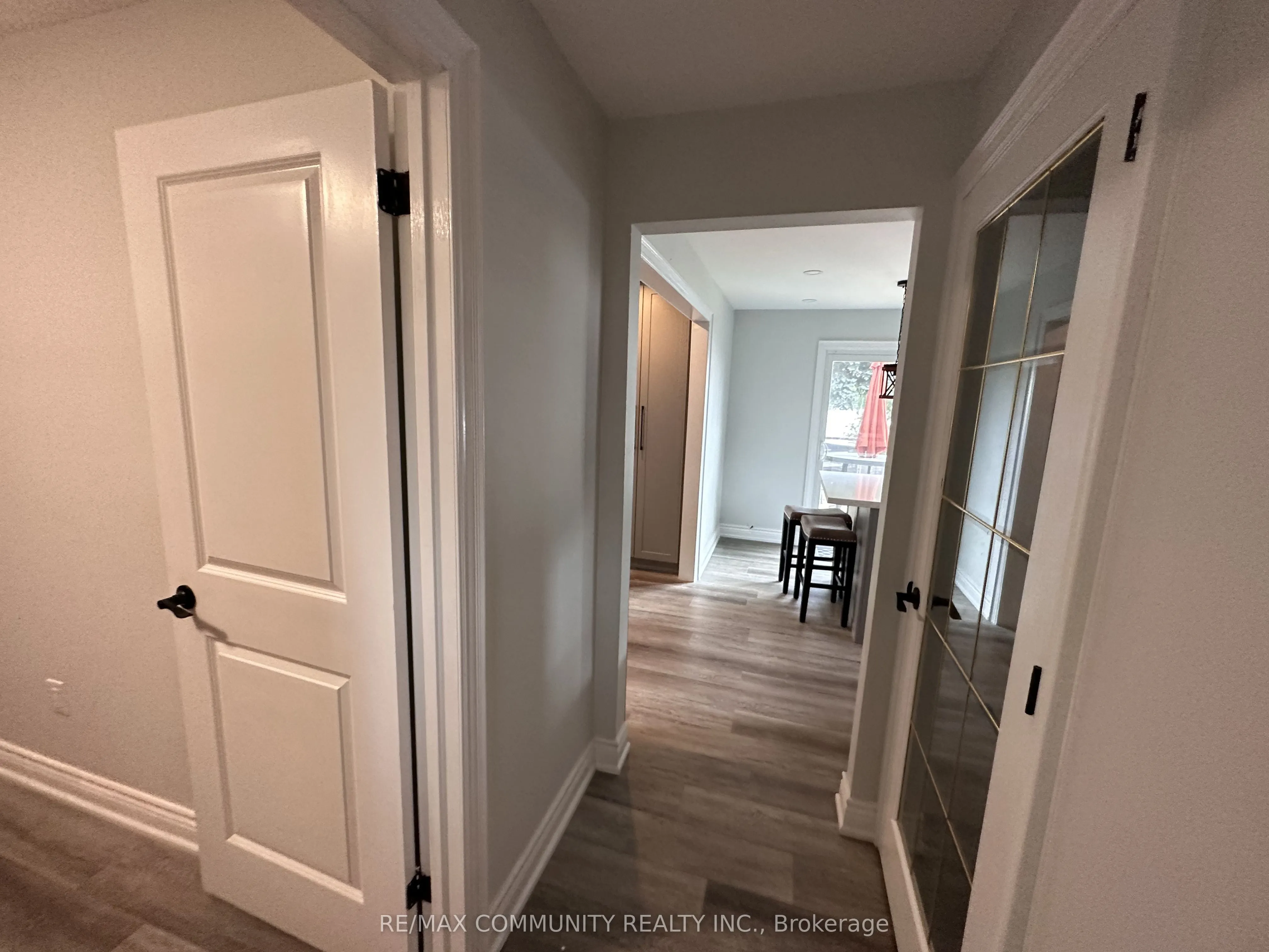 3 Hillside Drive
