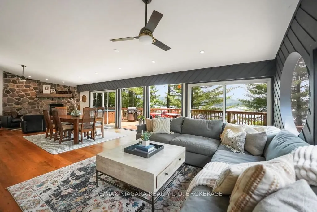 1009 Mercedes Drive N