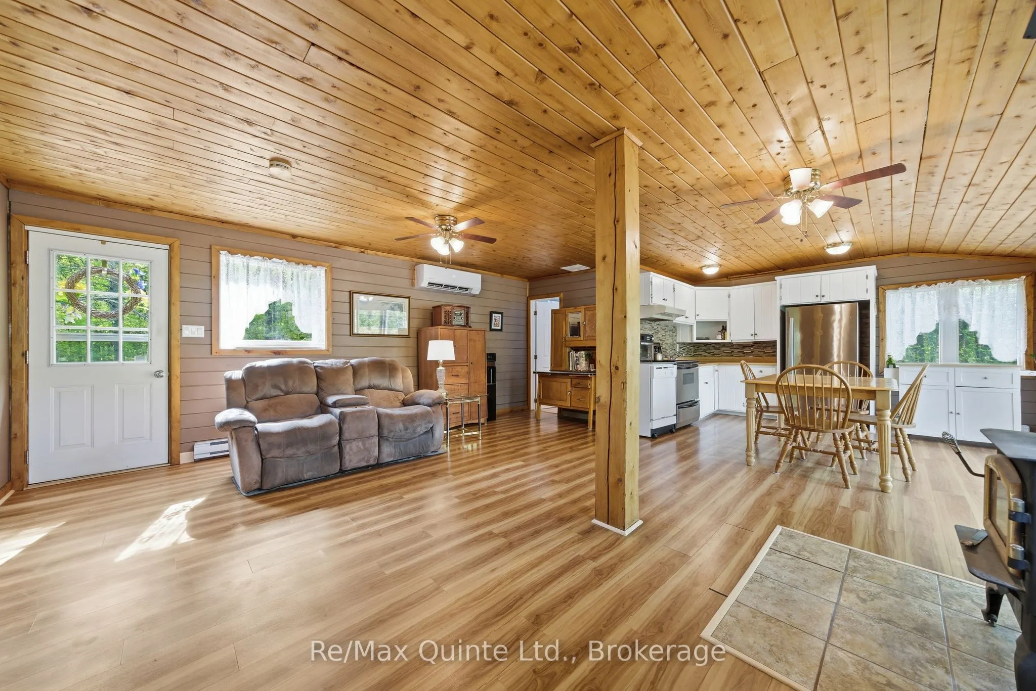 122 Cottage Lane