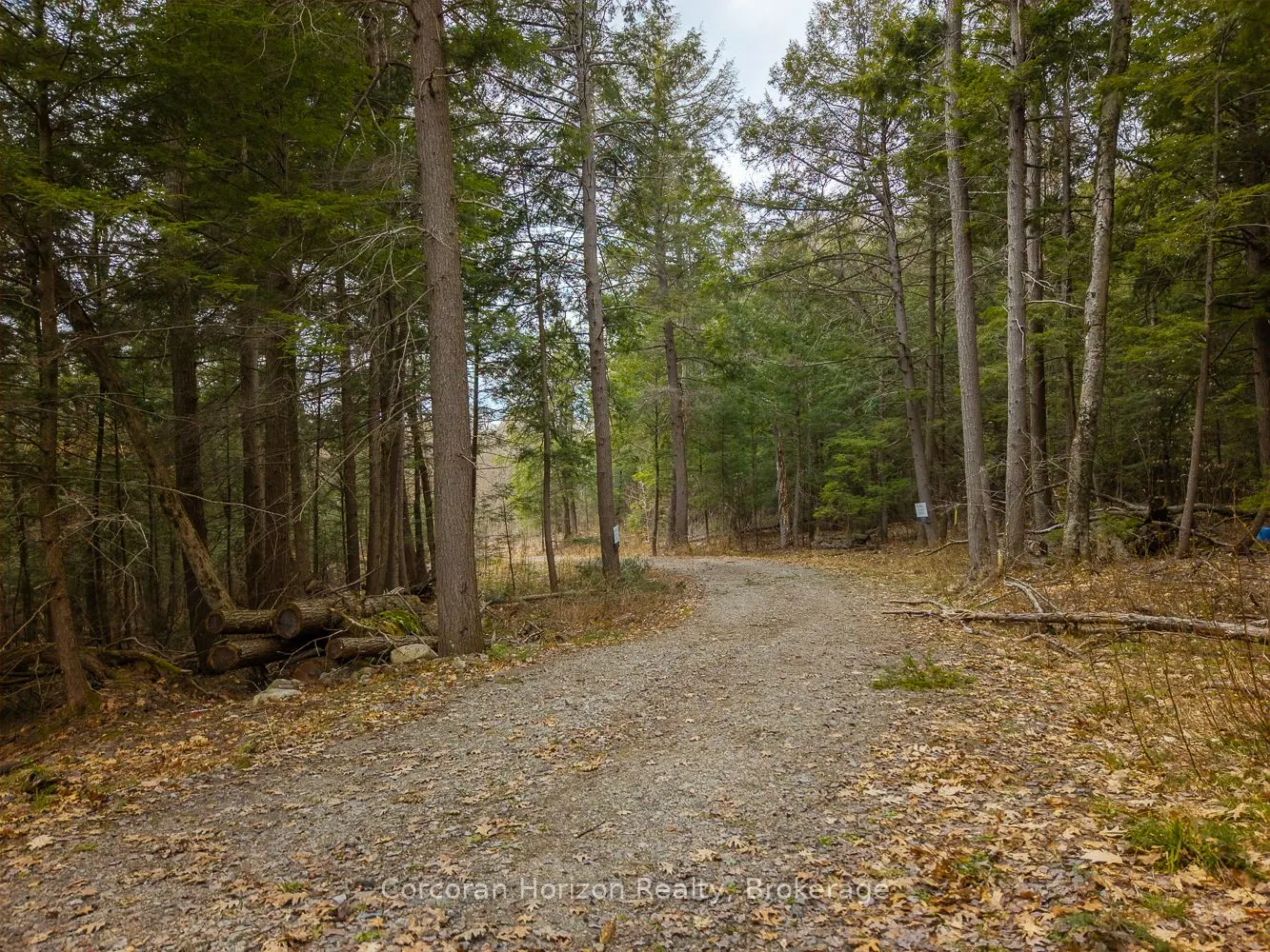 South Lot 18863 KAWAGAMA LAKE NORTH SHORE