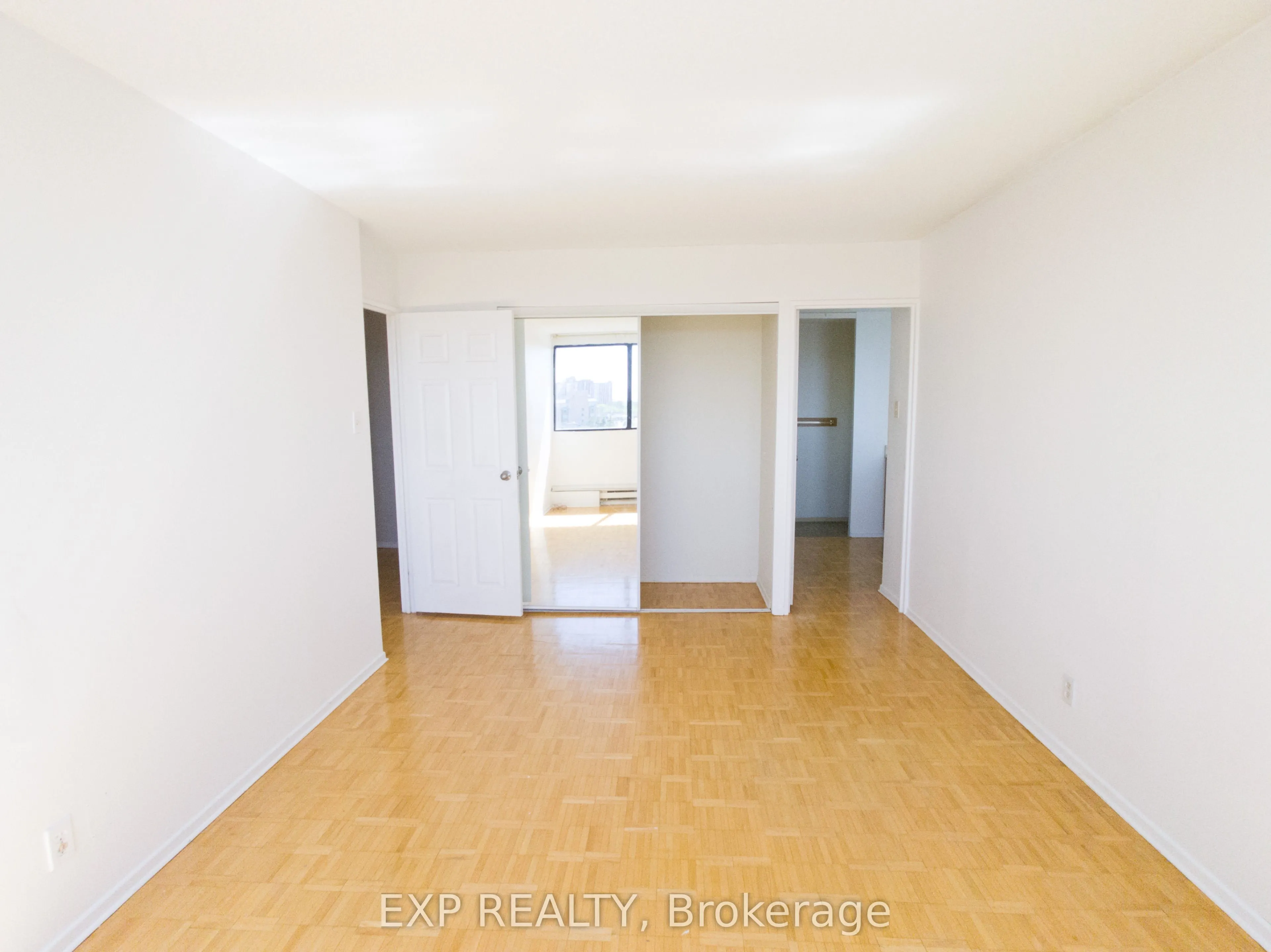 1285 Cahill Drive #807