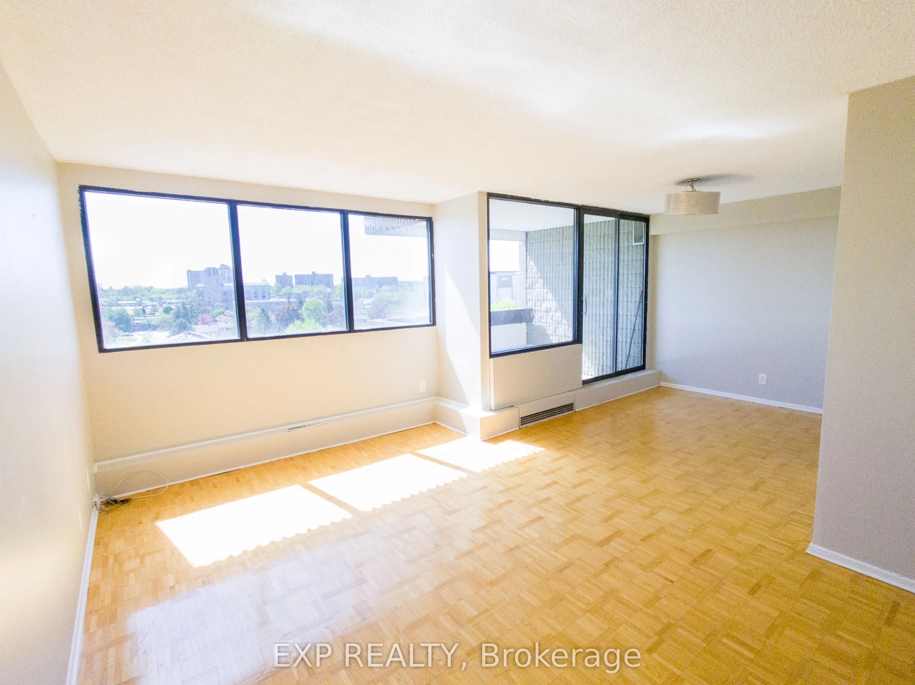 1285 Cahill Drive #807