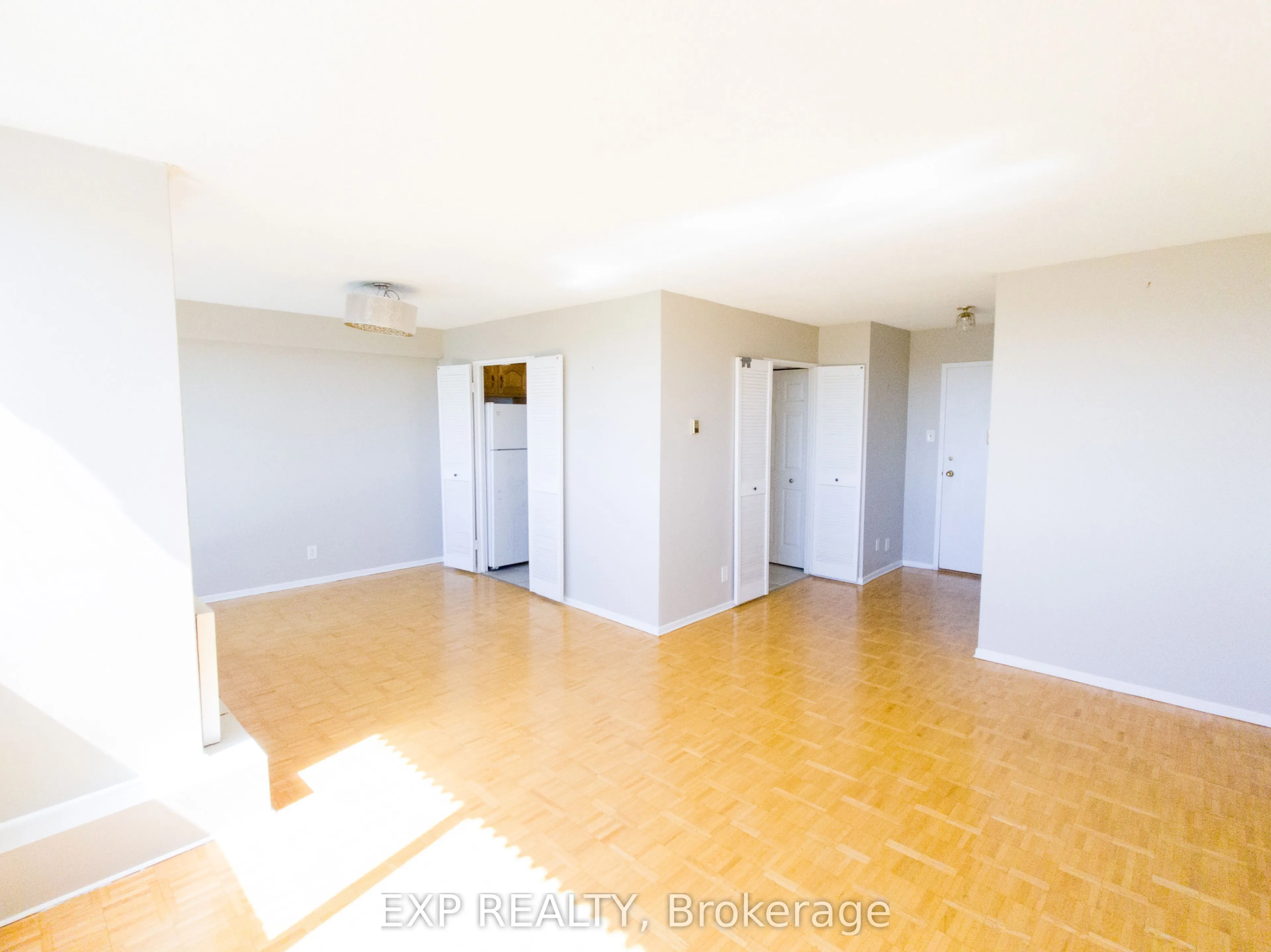 1285 Cahill Drive #807