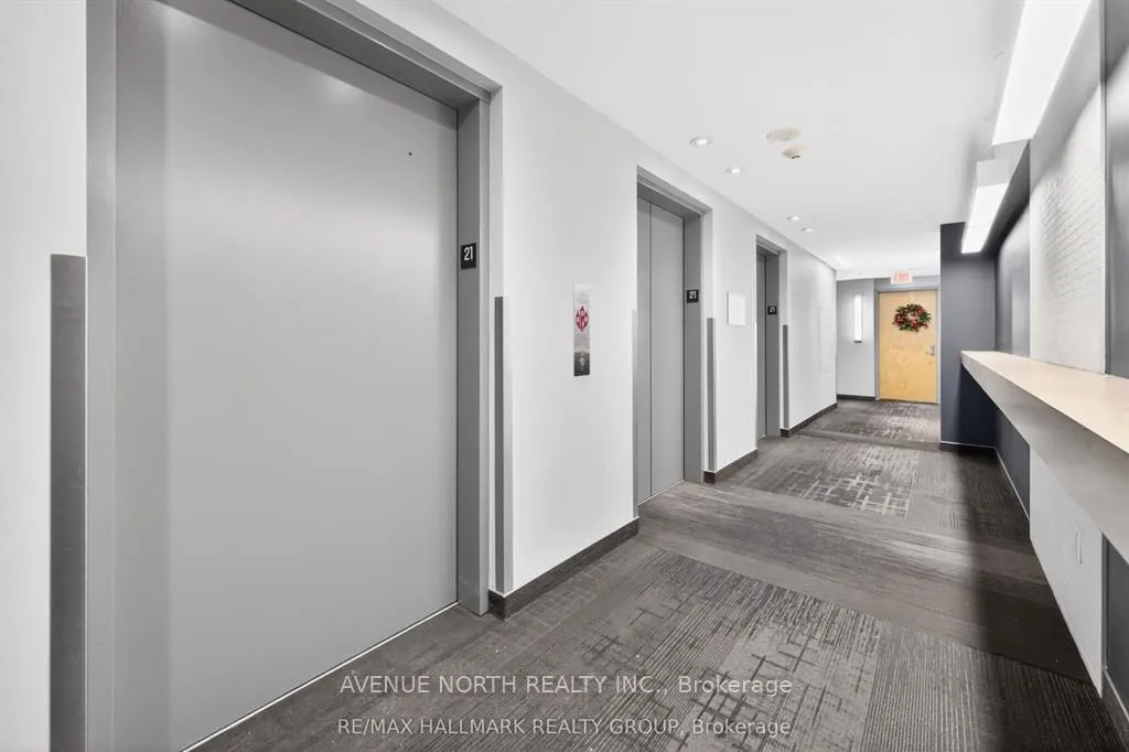 179 Metcalfe Street #2104