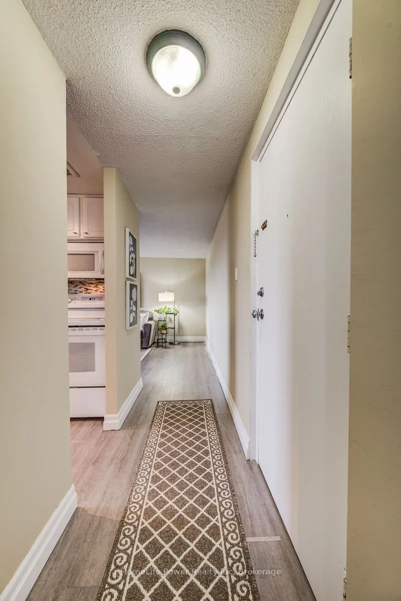 4 Avalon Place #303