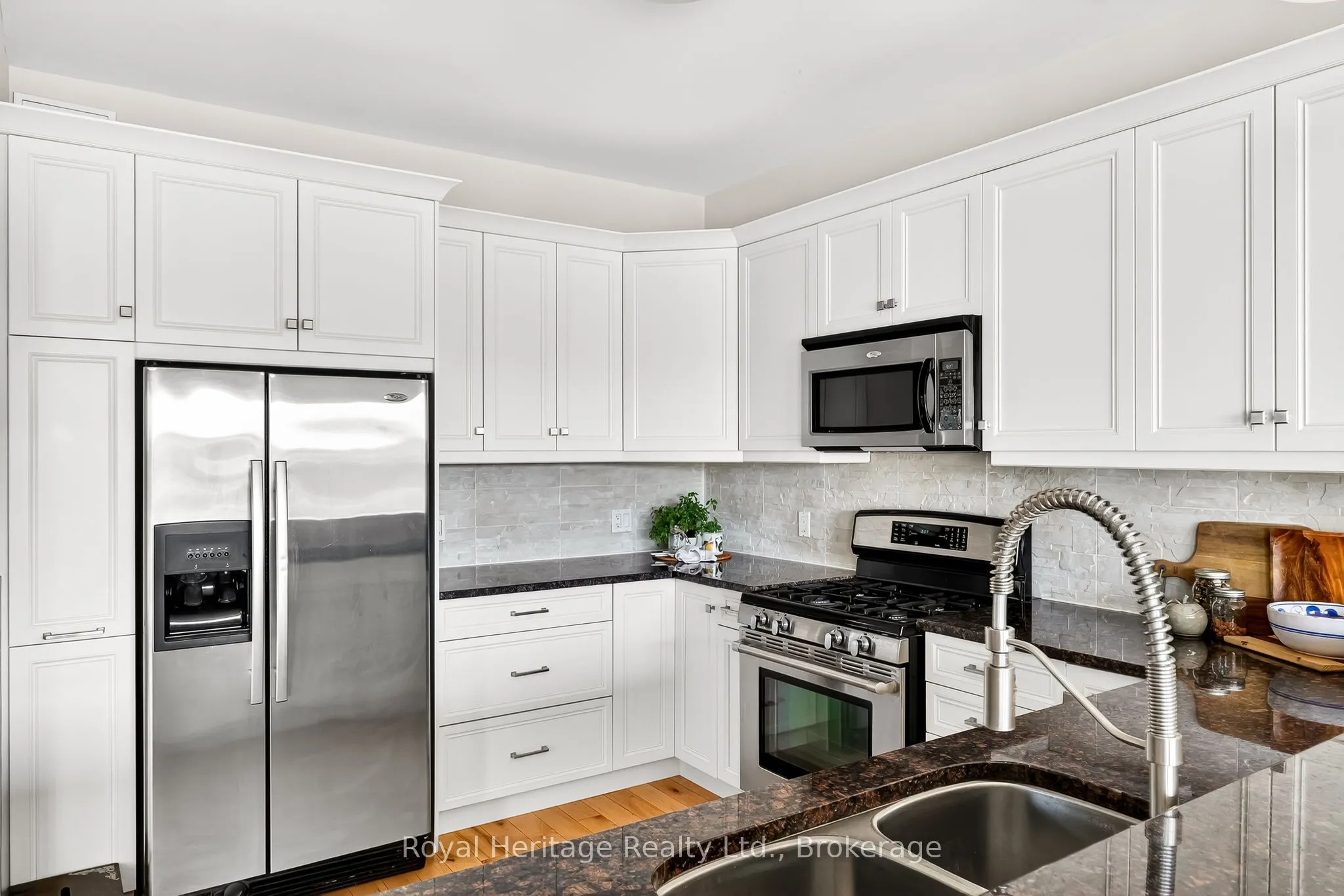 32 Edgewater Drive