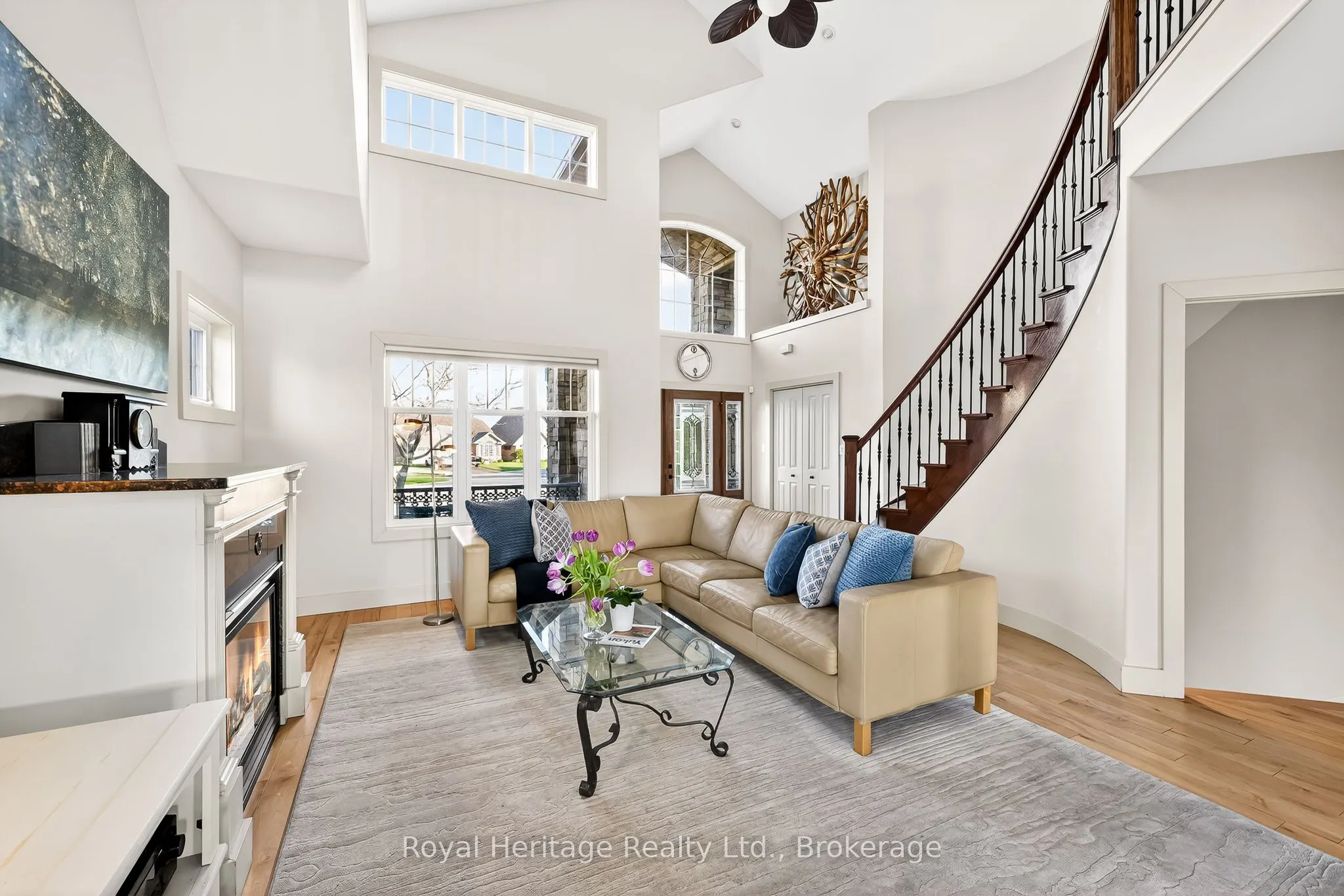32 Edgewater Drive
