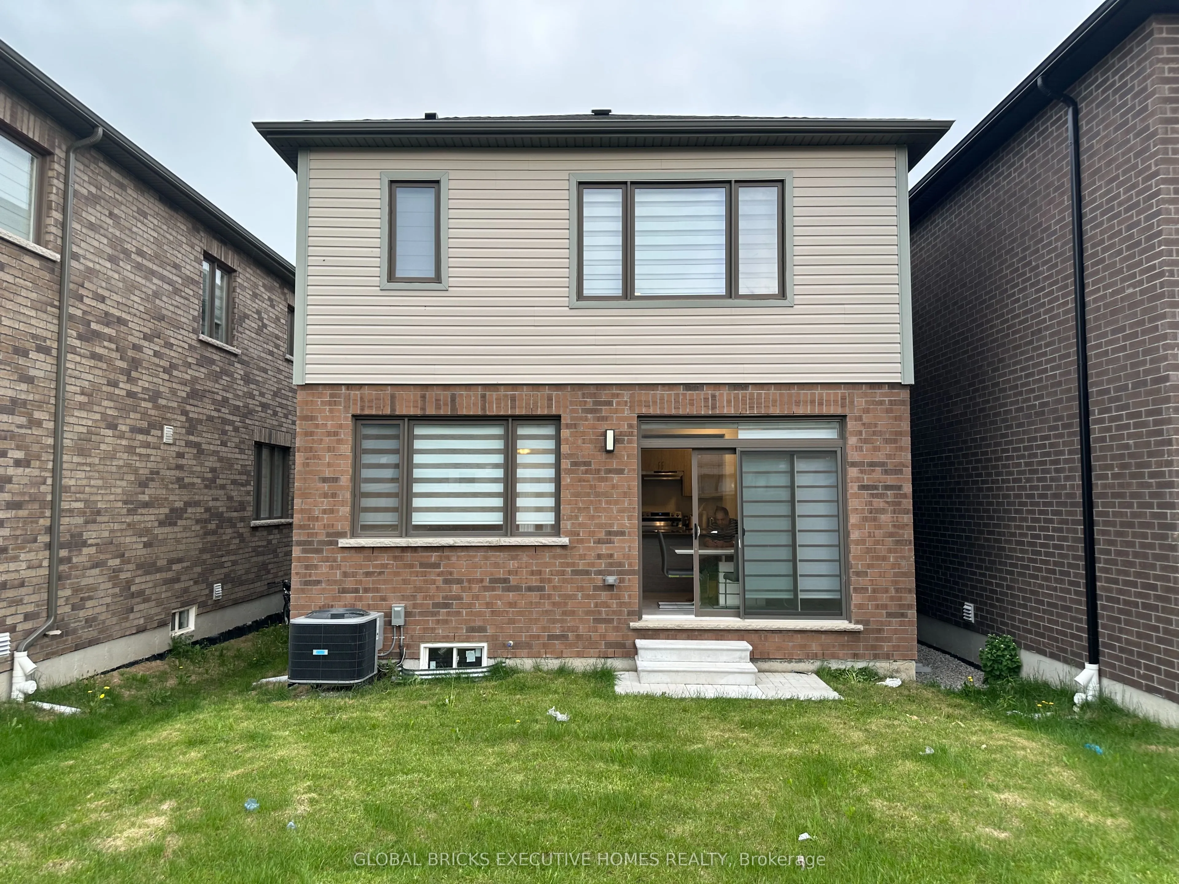 20 Blacklock Street