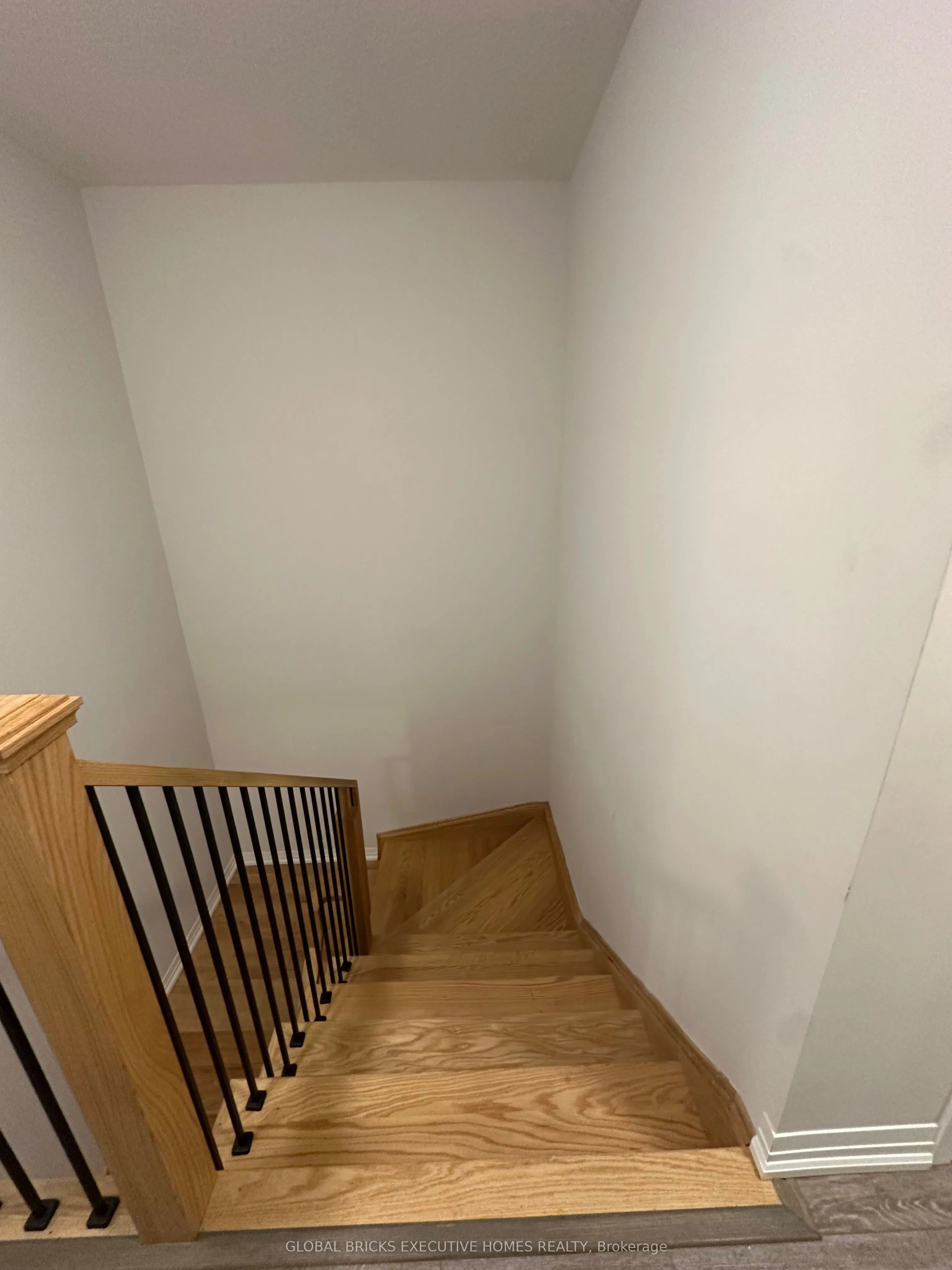 20 Blacklock Street