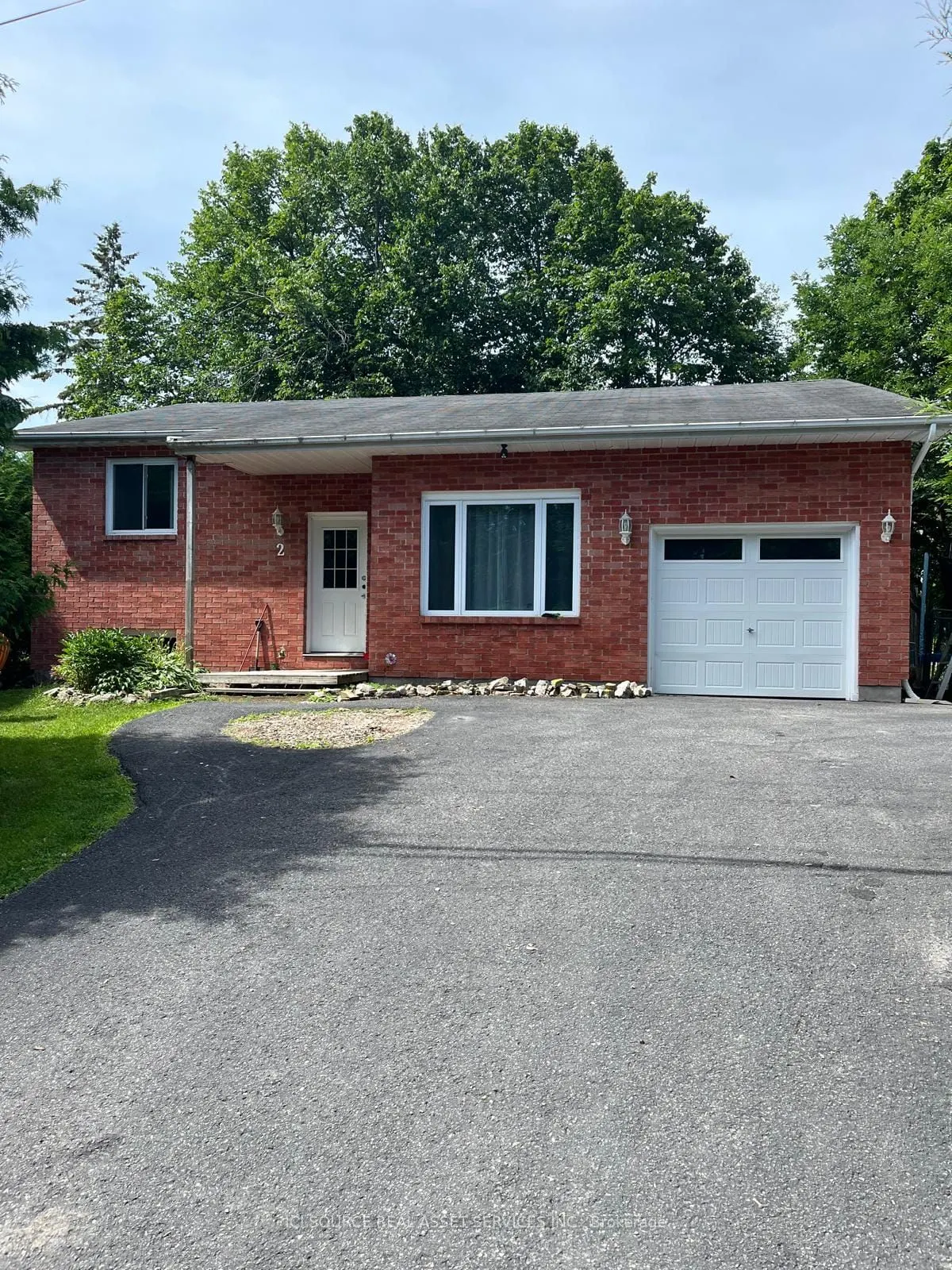 2 Caribou Avenue