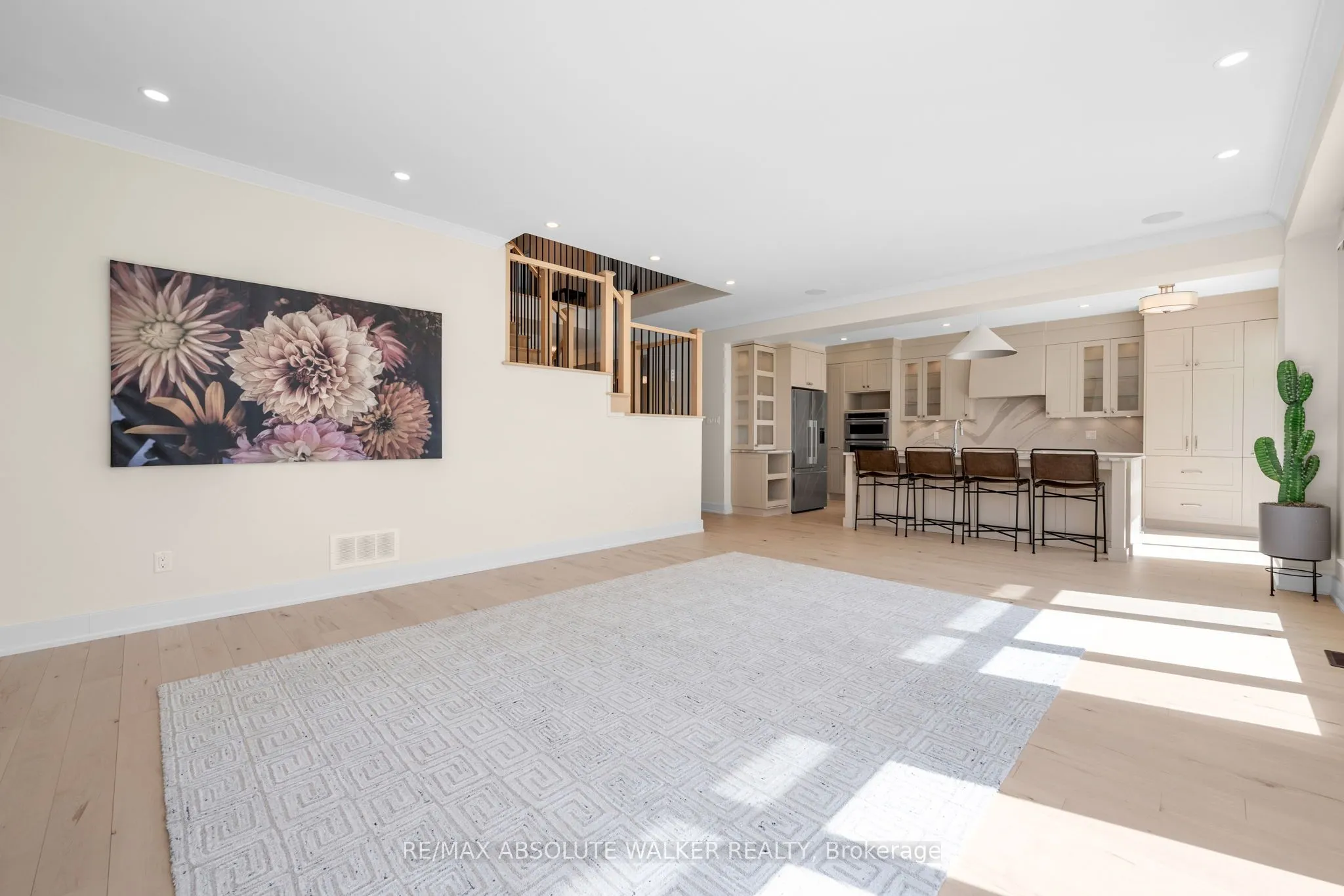 501 EGRET Way