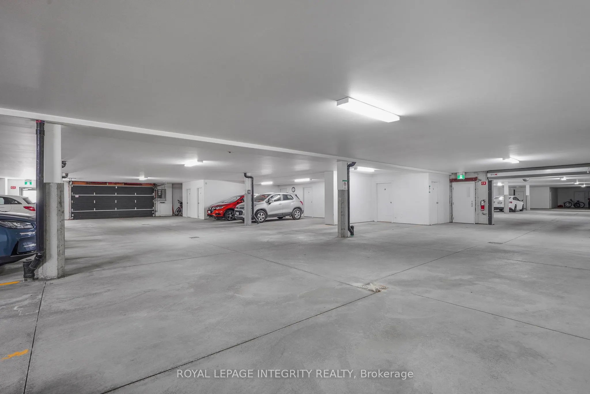 48 Des Benevoles Street #208