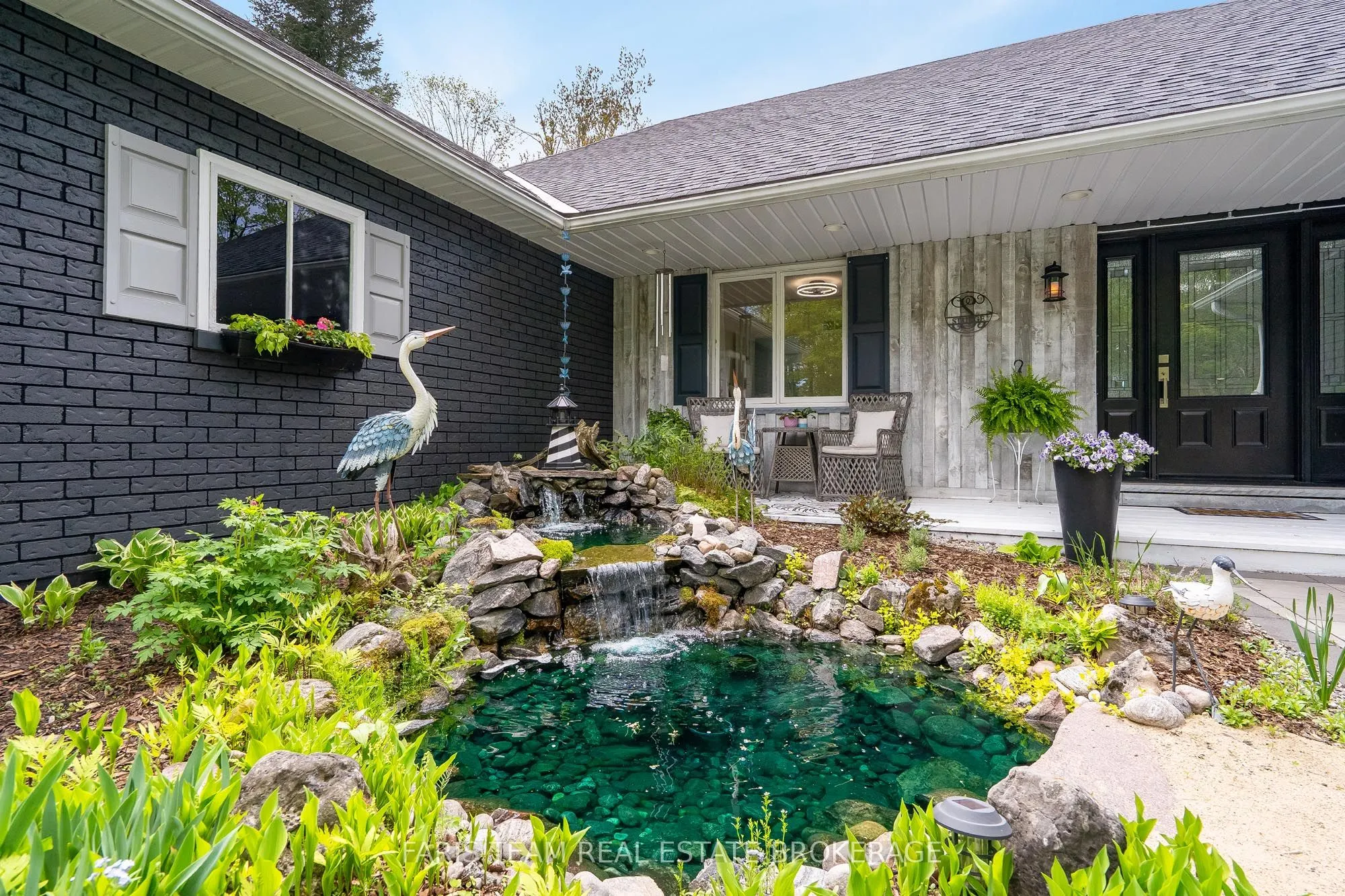 135 Forest Glen Drive