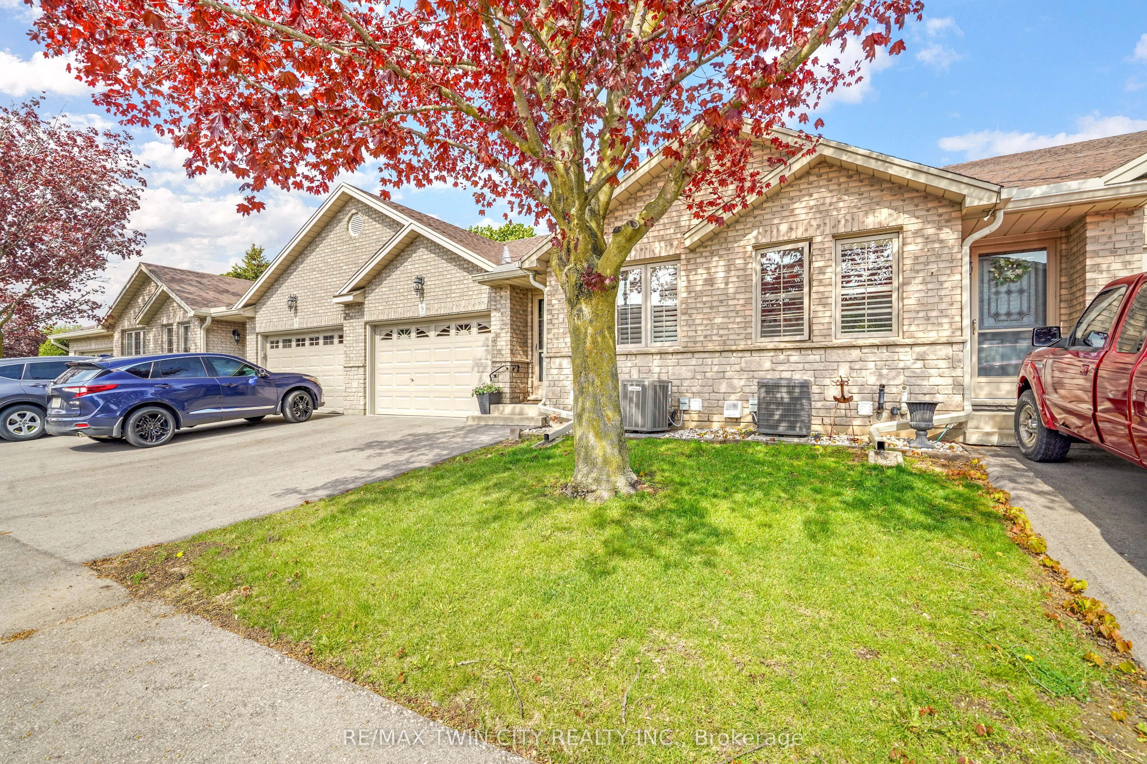 24 Griffiths Drive #9