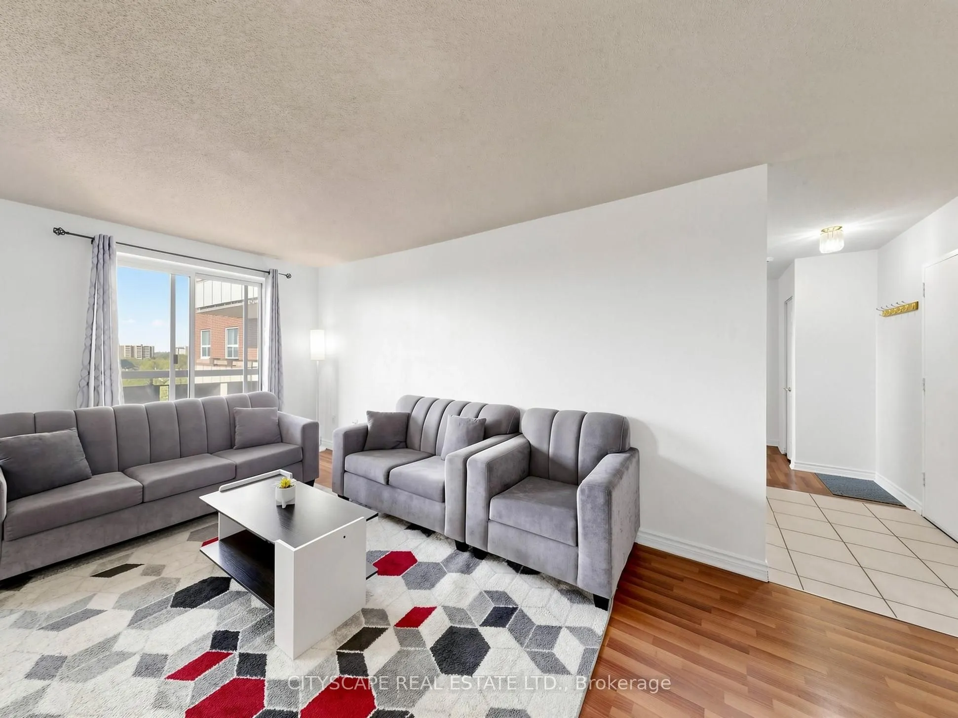 851 Queenston Road #708