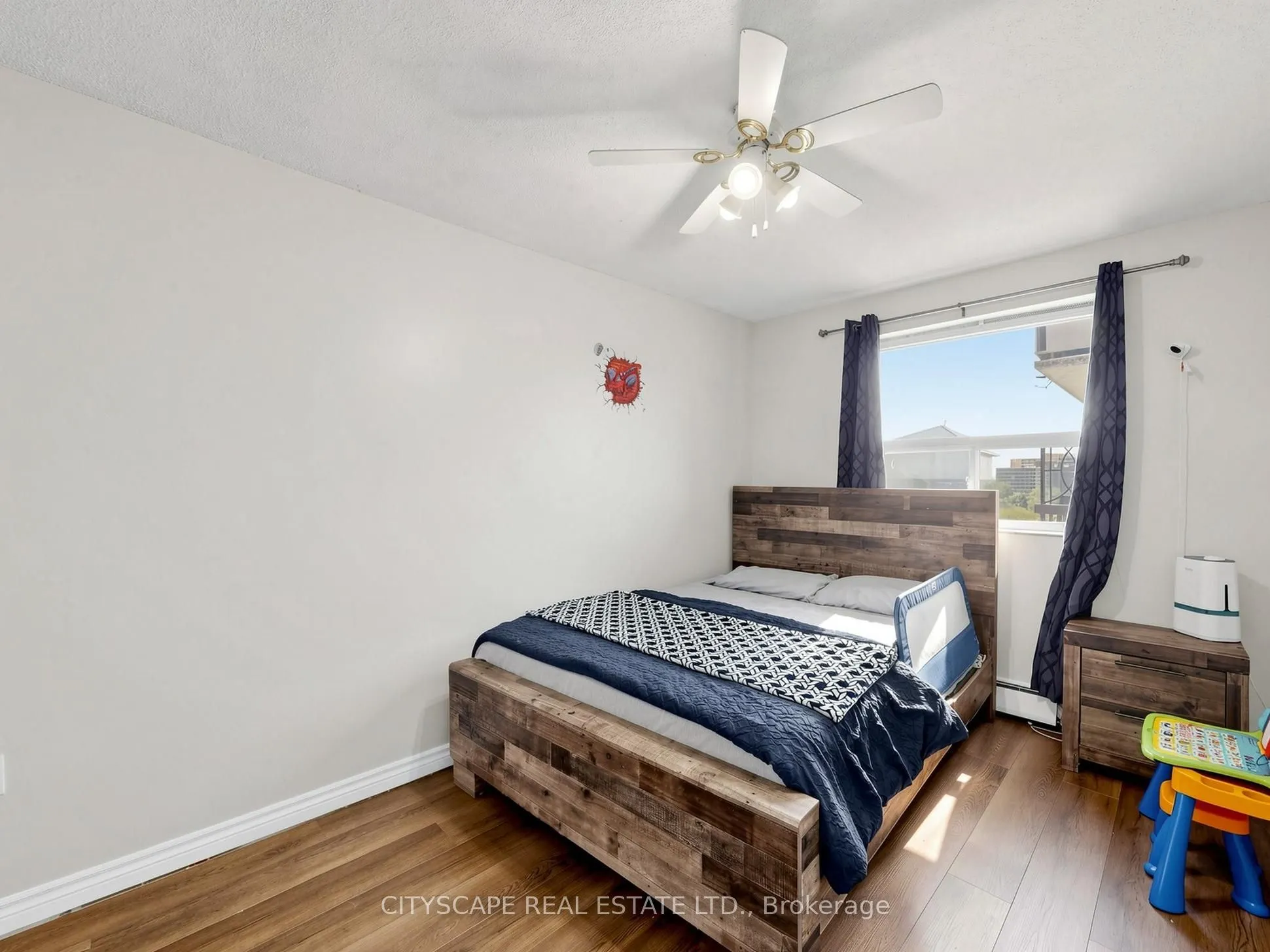 851 Queenston Road #708
